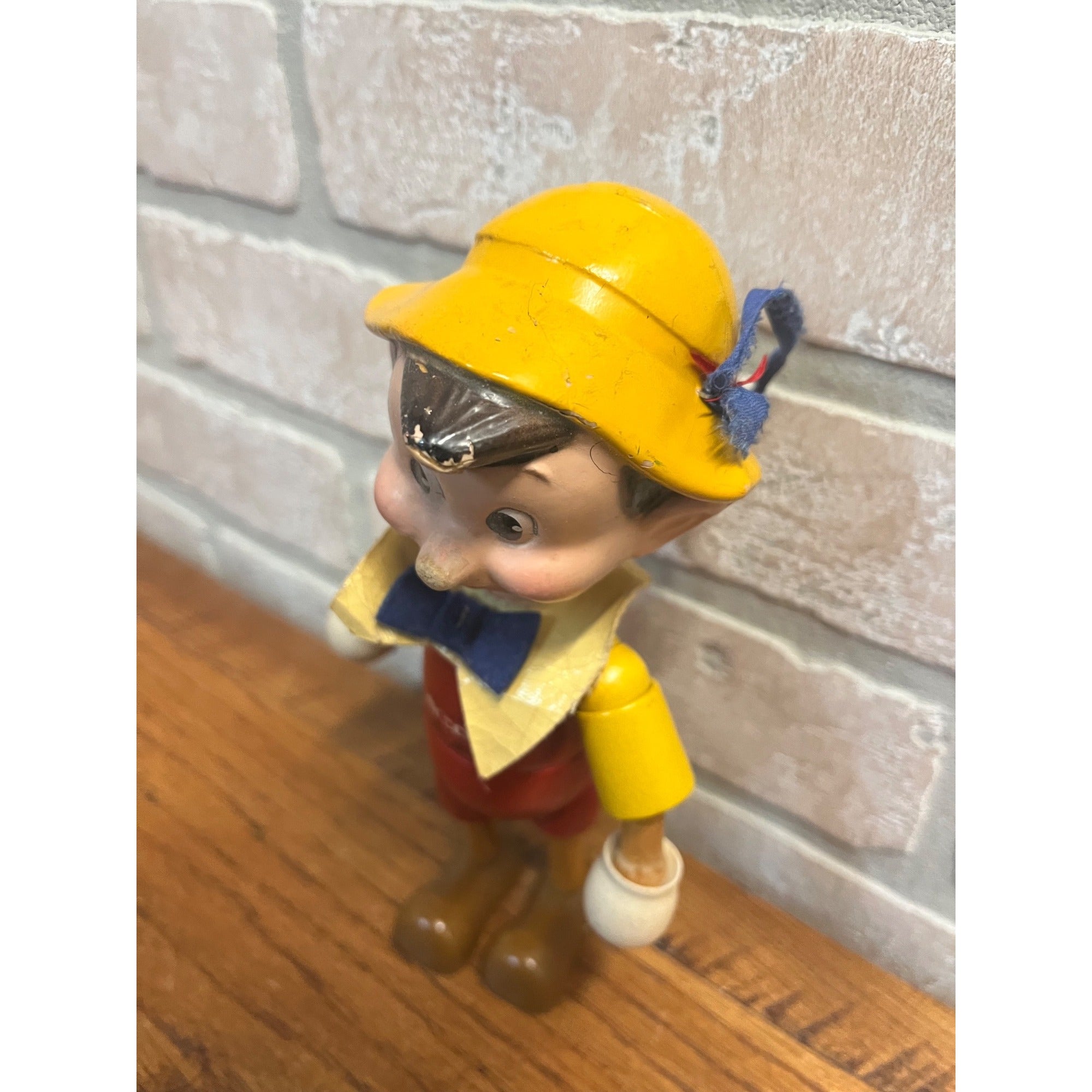 Vintage 1940s Ideal Toy Wooden Jointed Pinocchio Doll Walt Disney 8" Tall