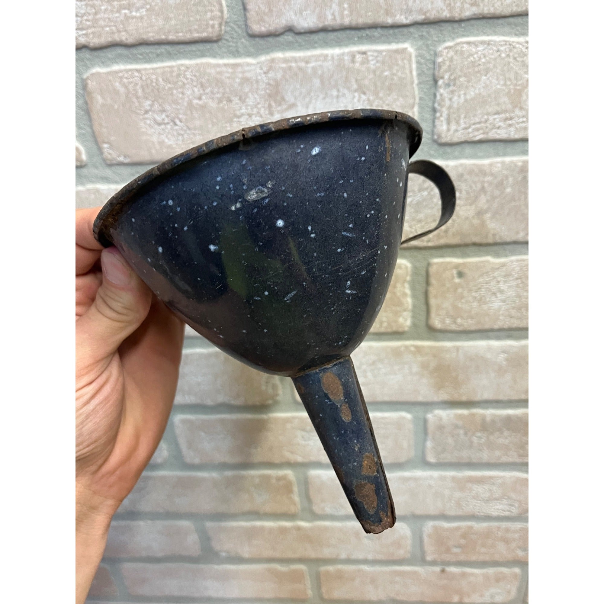 Vintage Black & White Speckled Enamelware Funnel Primitive Farm Kitchen Rustic