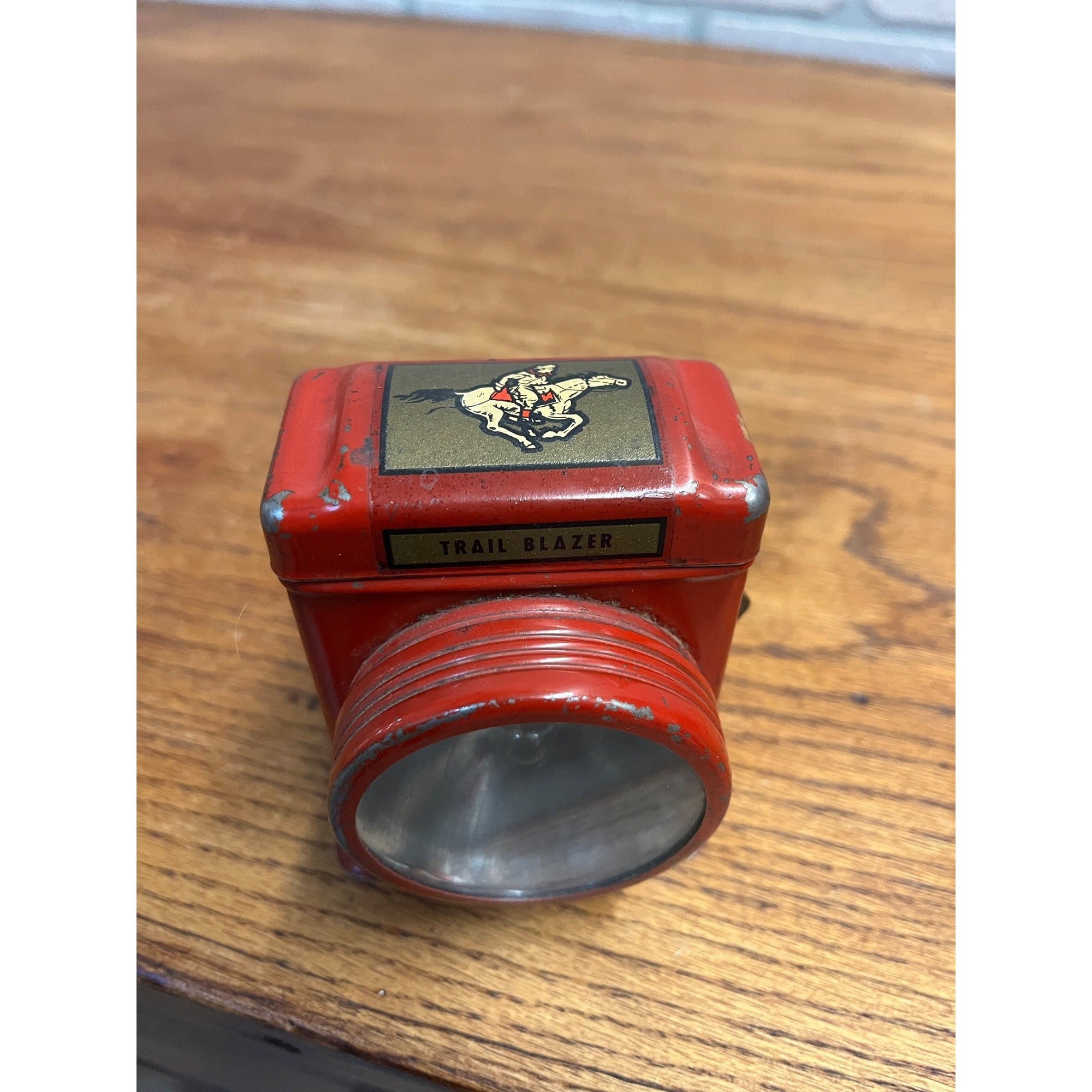 Vintage 1933 Trail Blazer Child's Tin Lamp Lantern Flashlight Belt Clip - Works
