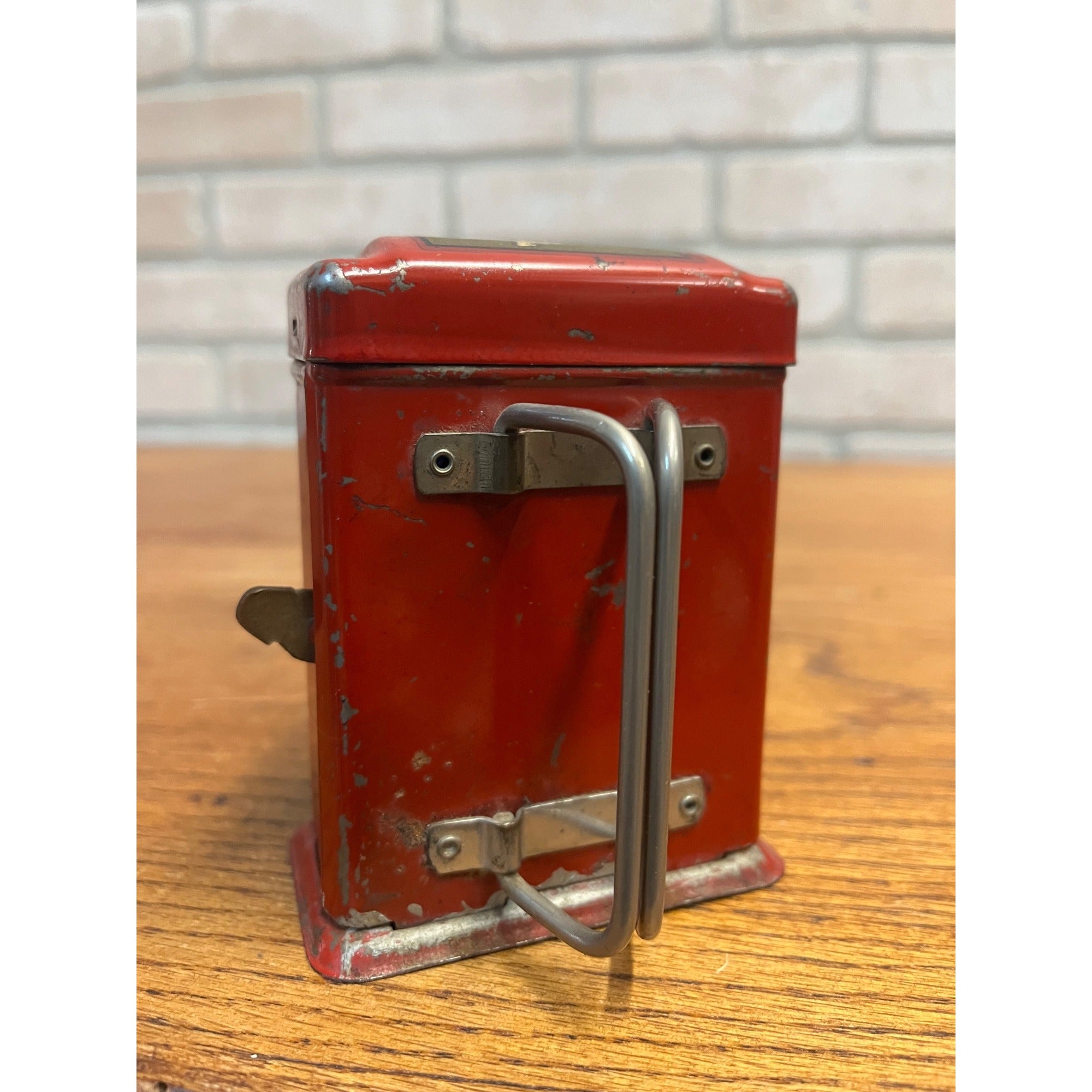 Vintage 1933 Trail Blazer Child's Tin Lamp Lantern Flashlight Belt Clip - Works