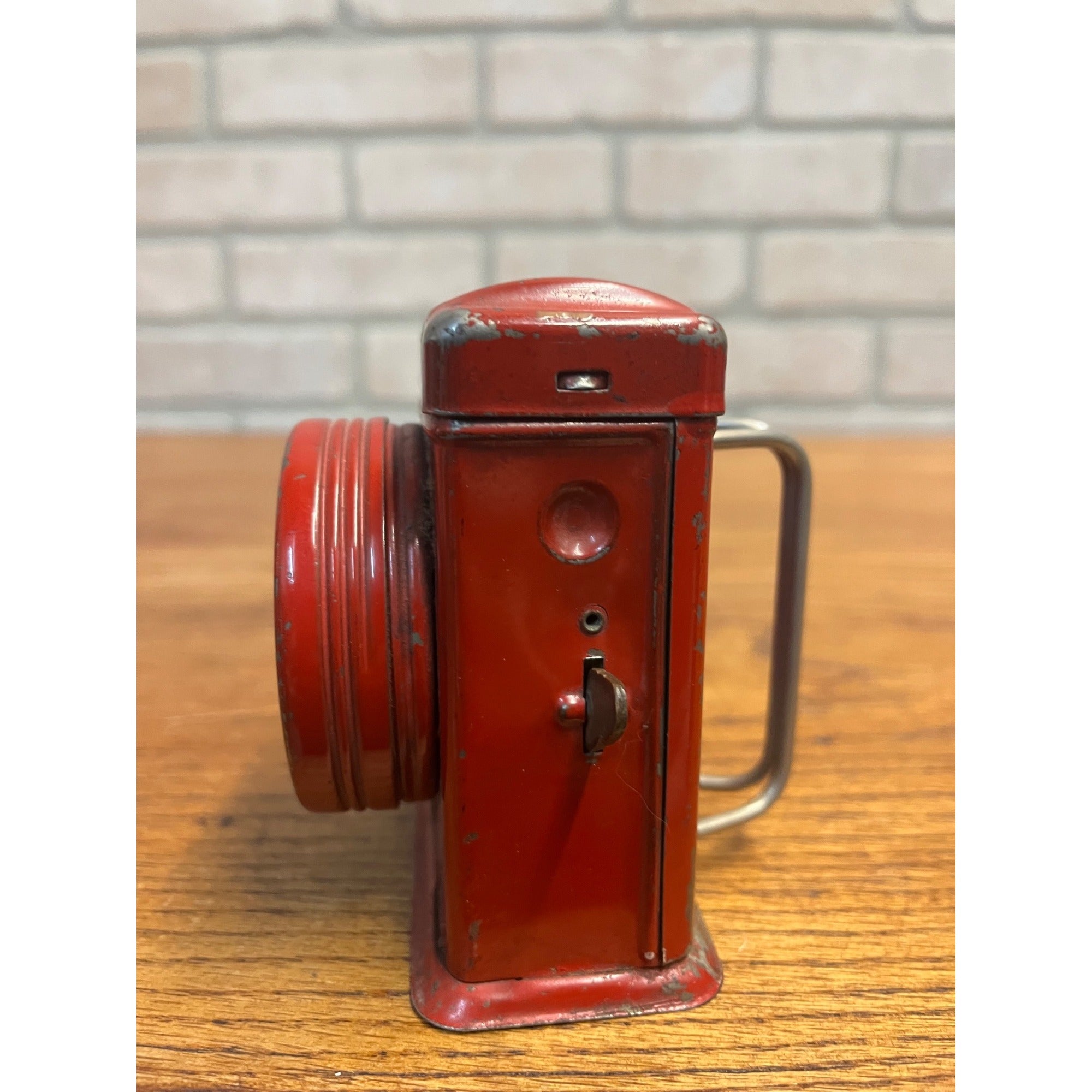 Vintage 1933 Trail Blazer Child's Tin Lamp Lantern Flashlight Belt Clip - Works