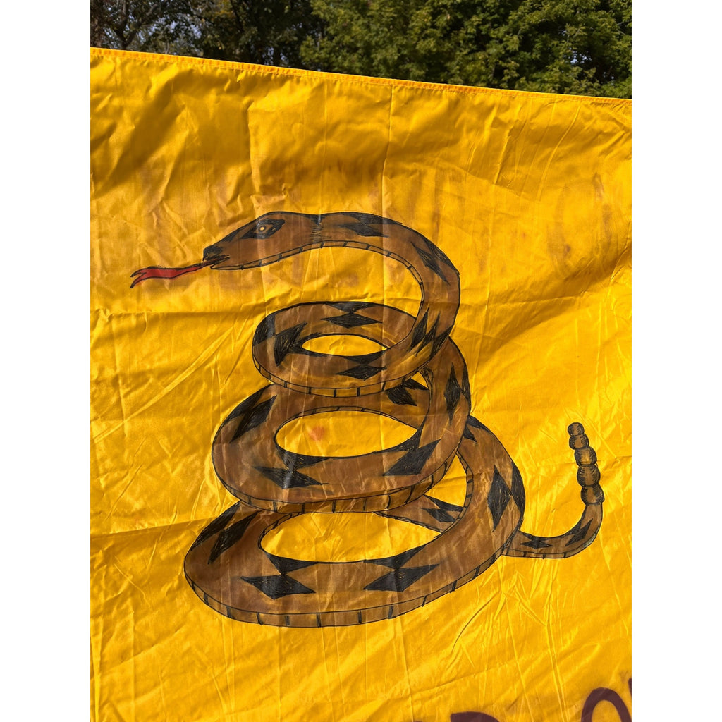 Vintage Gadsden Flag 3x5 Don't Tread On Me Milwaukee WI Eder Mfg Co. Milwaukee