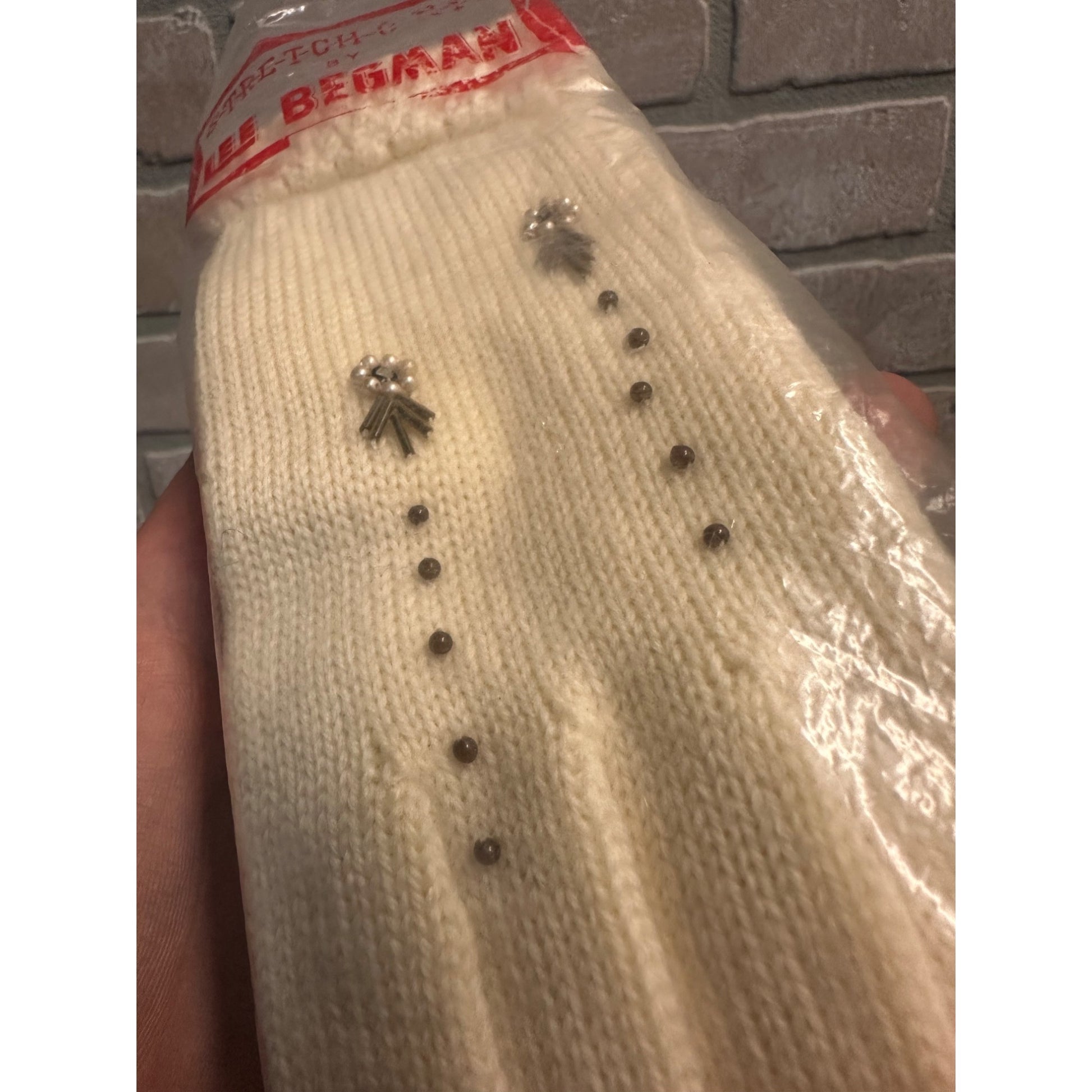 Vintage 1950s Lee Begman NOS Ladies White Beaded Gloves Nylon New Deadstock