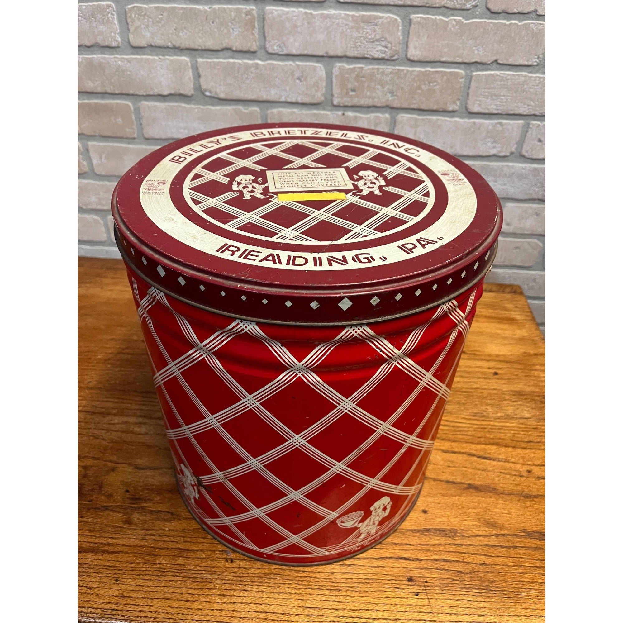 Vintage Billy's Bretzels Pretzels & Gems Large Tin Can w/ Lid - Reading PA Metal