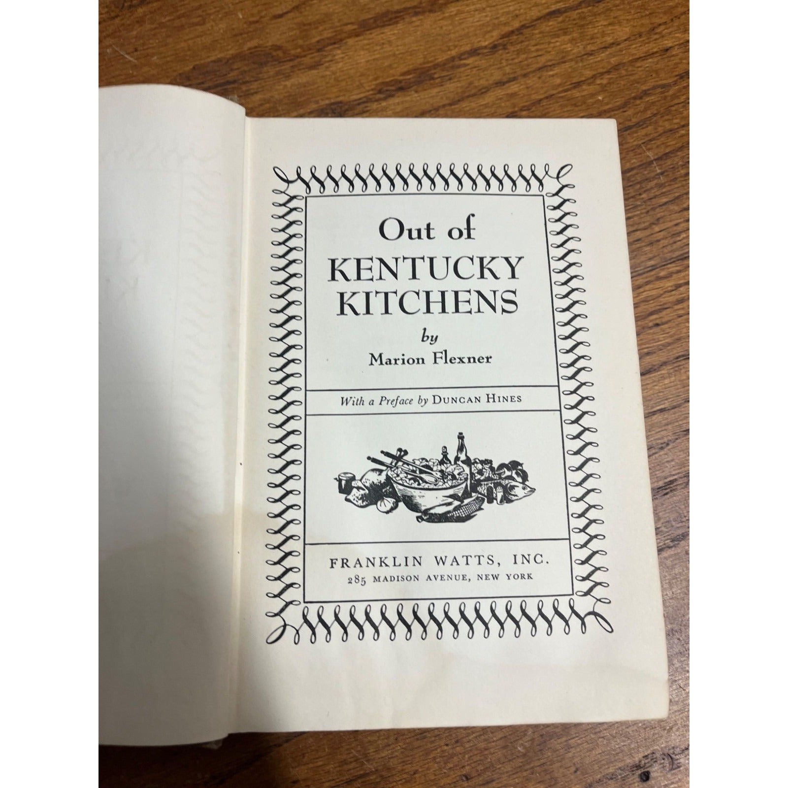 Out of Kentucky Kitchens By Marion Flexner 1949 Hardcover Book
