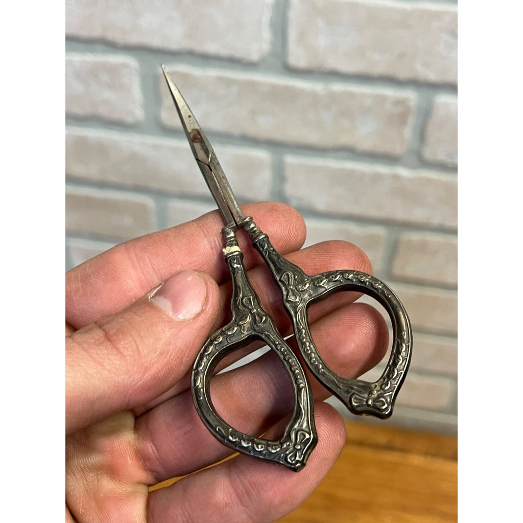 Antique Sterling Silver Sewing Scissors Victorian Ornate