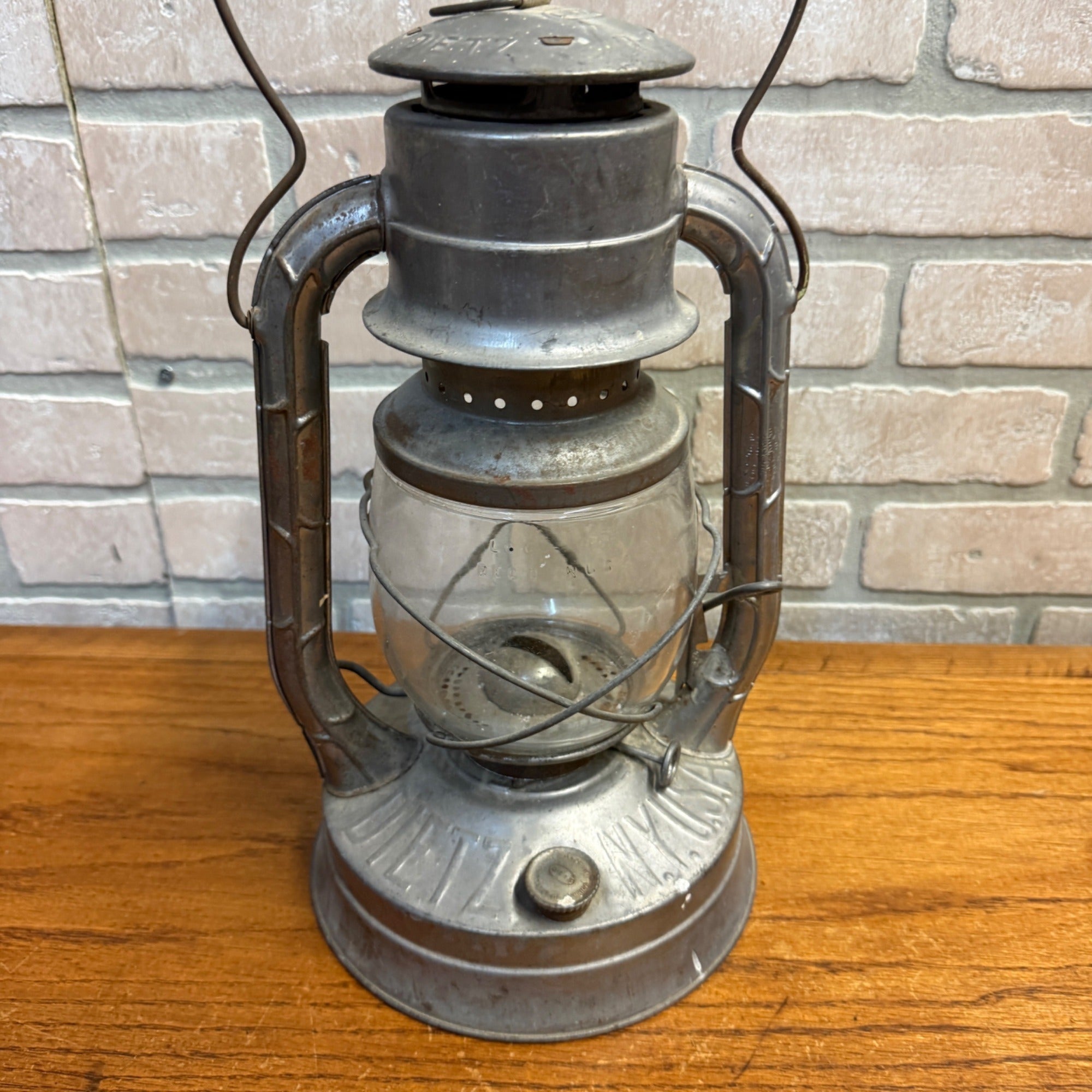 Dietz No 2 D-Lite Vintage Railroad Kerosene Great Condition Cabin Decor