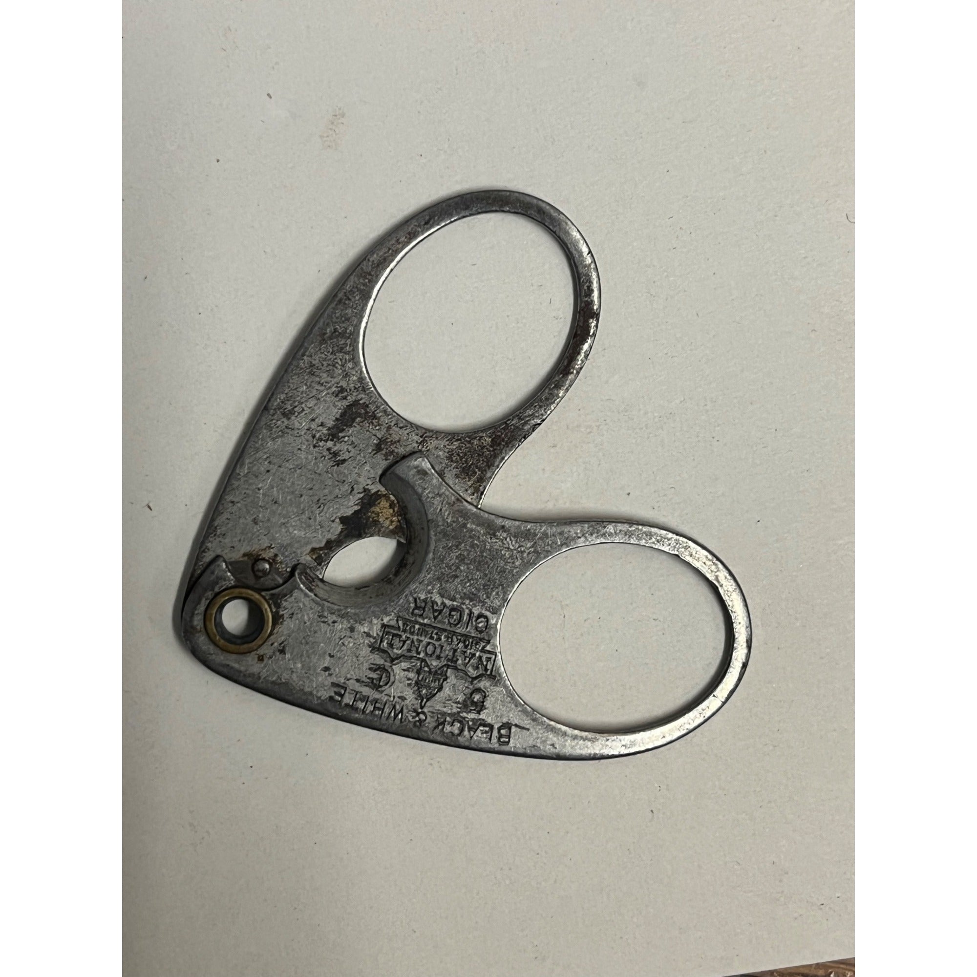 1940's BLACK & WHITE National Cigar Stands 5 Cent Cigars Pocket Cigar Cutter