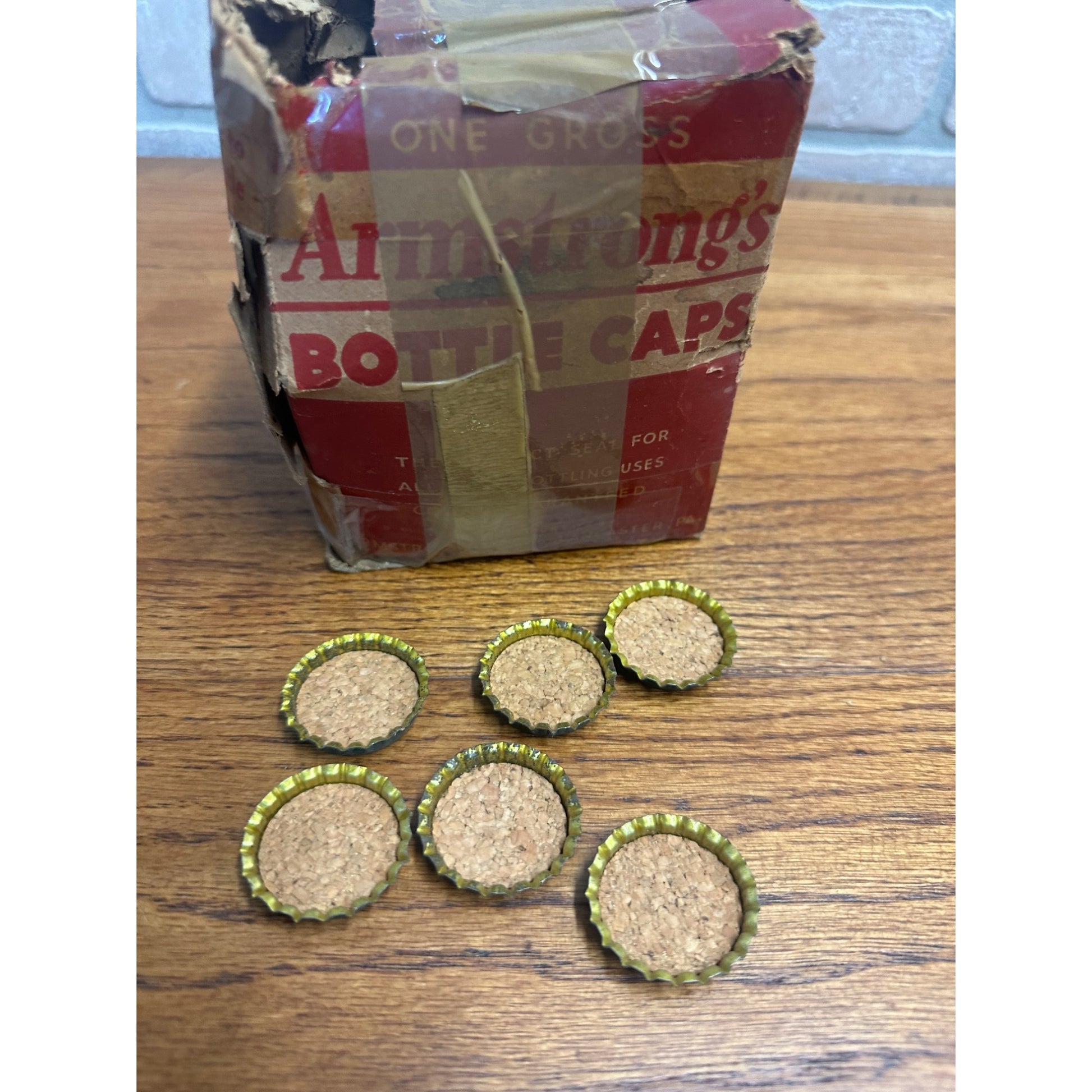 Vintage Box of Armstrong "Home Use Crown" Cork Seal Brewing Bottle Beer Caps