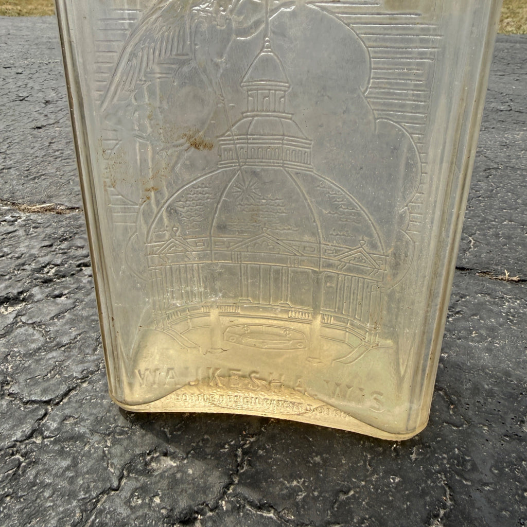 Vintage Waukesha Wis Half Gallon BETHESDA Natural Spring Water Embossed Bottle
