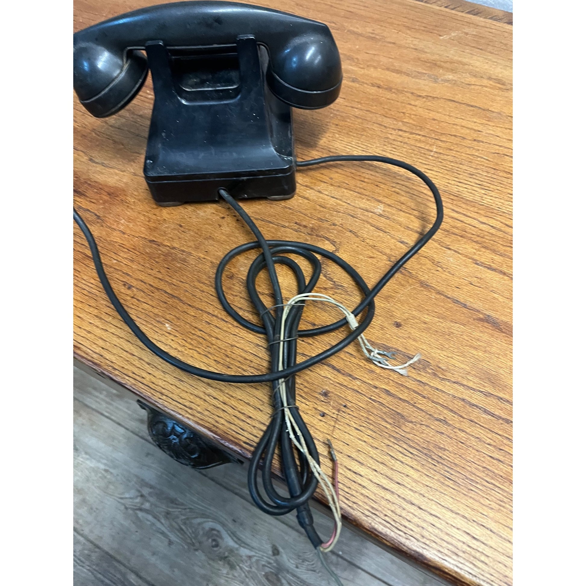 Vintage 1940s Western Electric F-1 Rotary Telephone Bell System