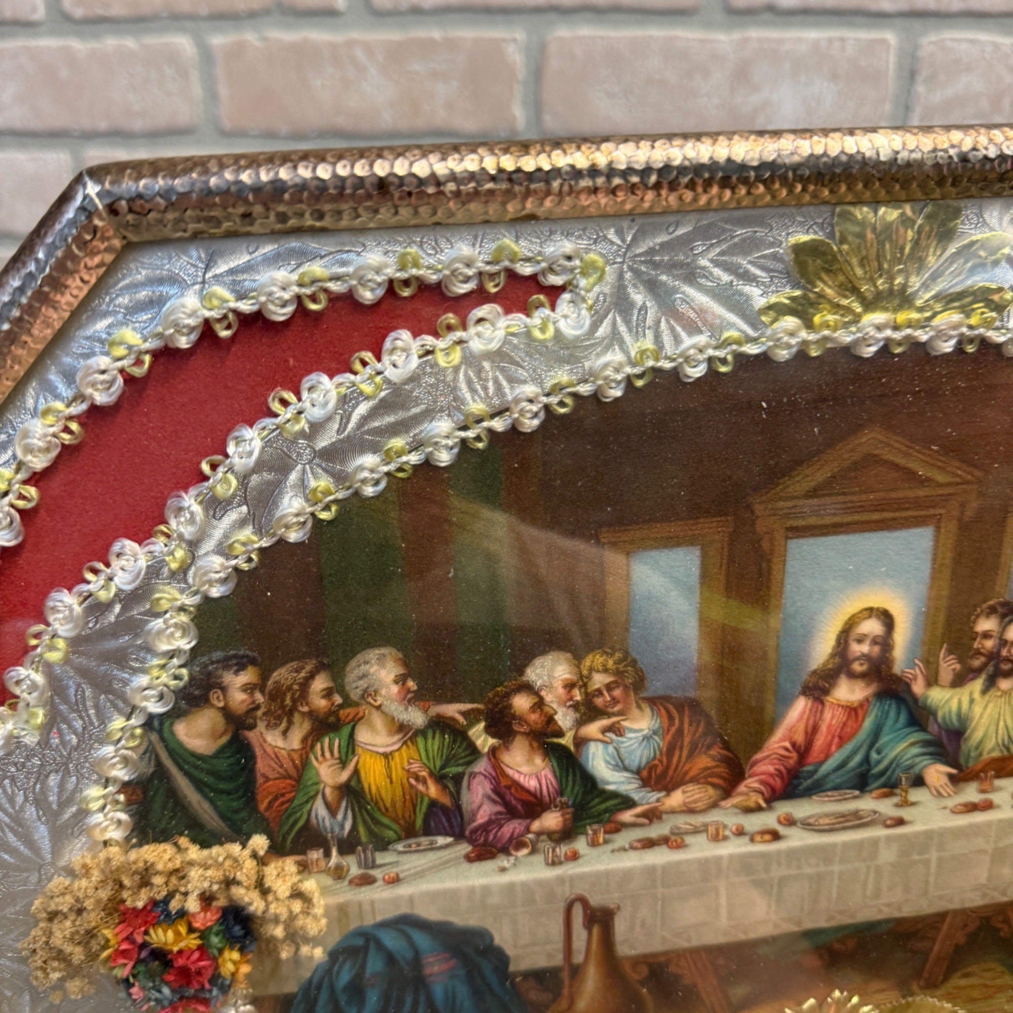 Vintage Catholic Last Supper Shadow Box Shrine Religious Wall Hanging Foil Frame