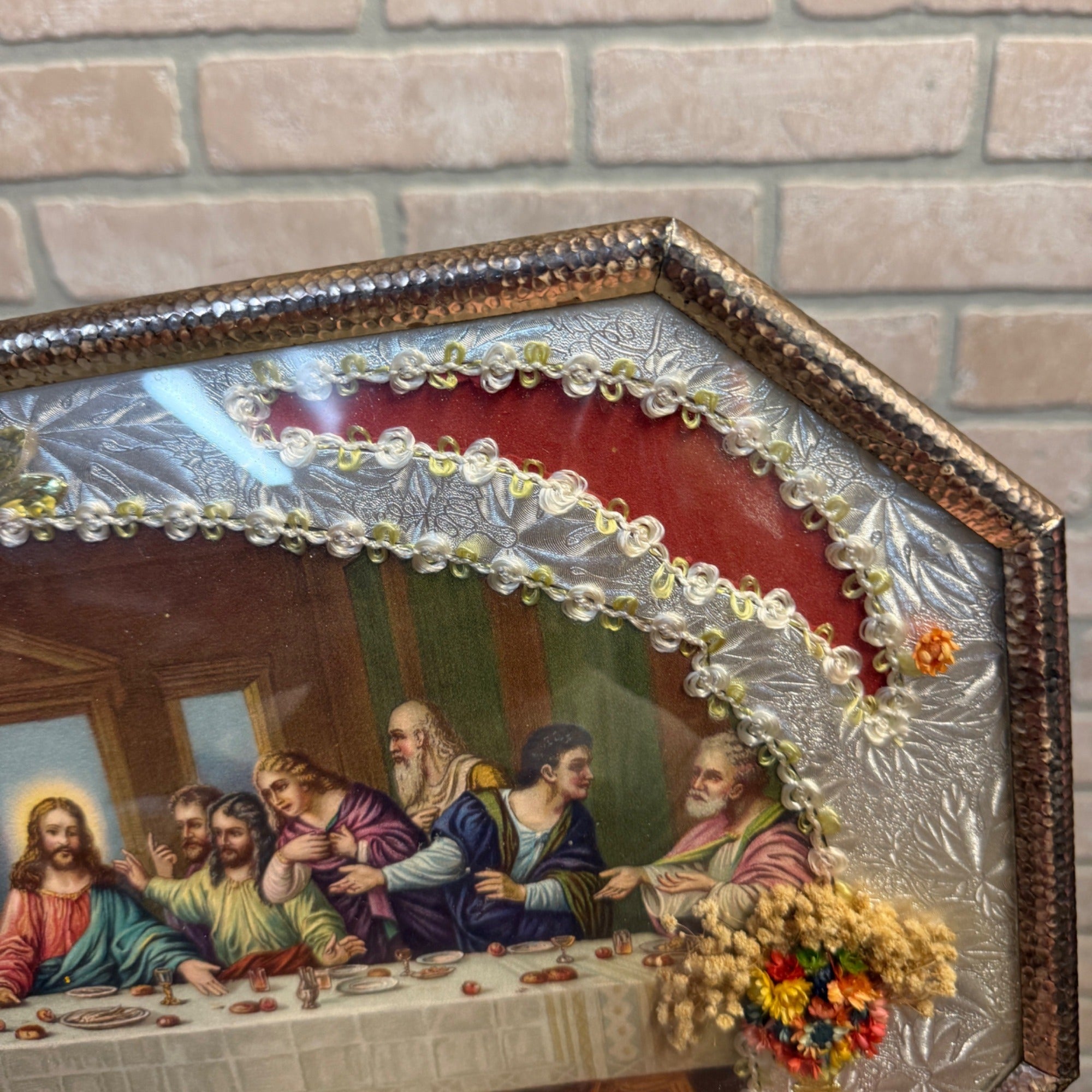 Vintage Catholic Last Supper Shadow Box Shrine Religious Wall Hanging Foil Frame