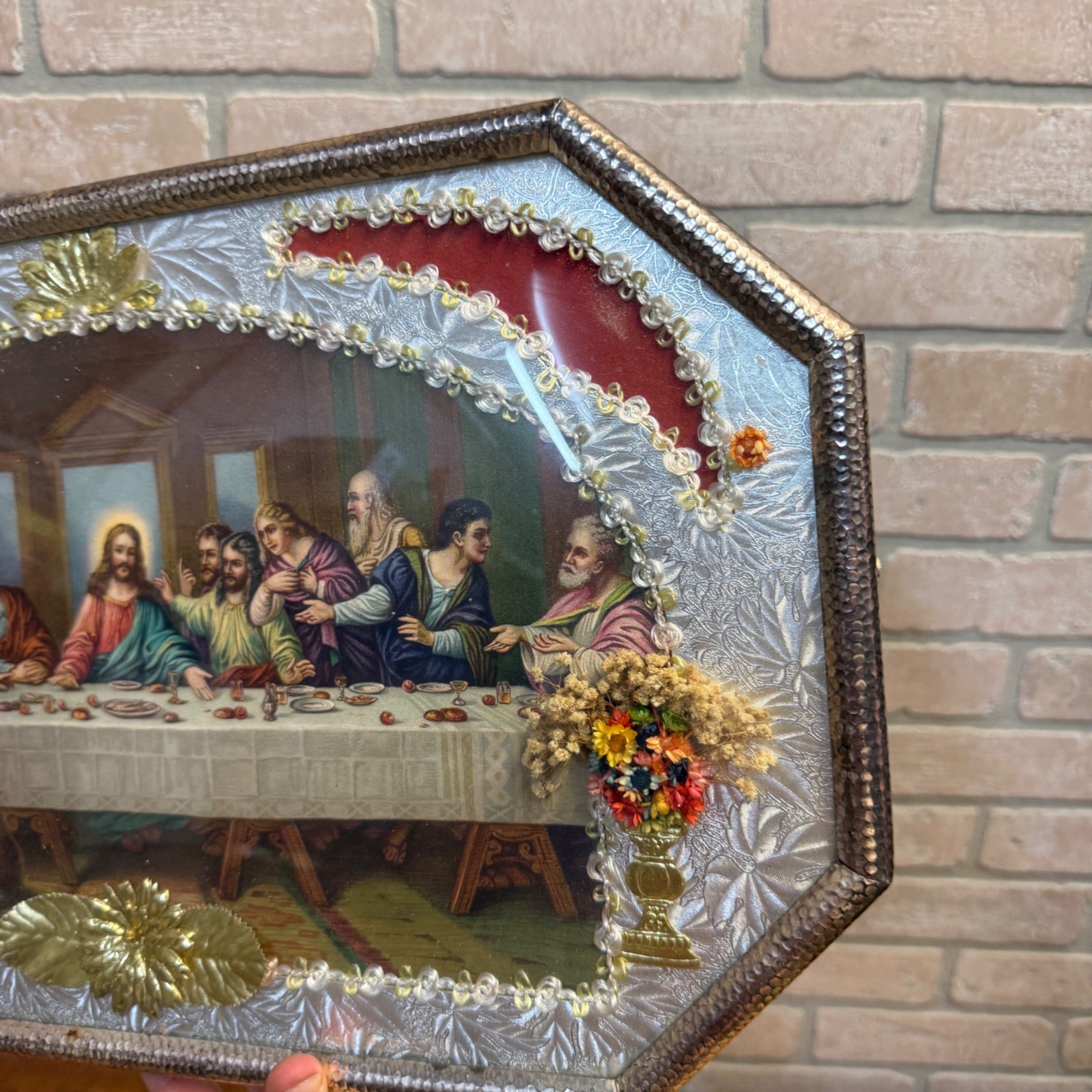 Vintage Catholic Last Supper Shadow Box Shrine Religious Wall Hanging Foil Frame