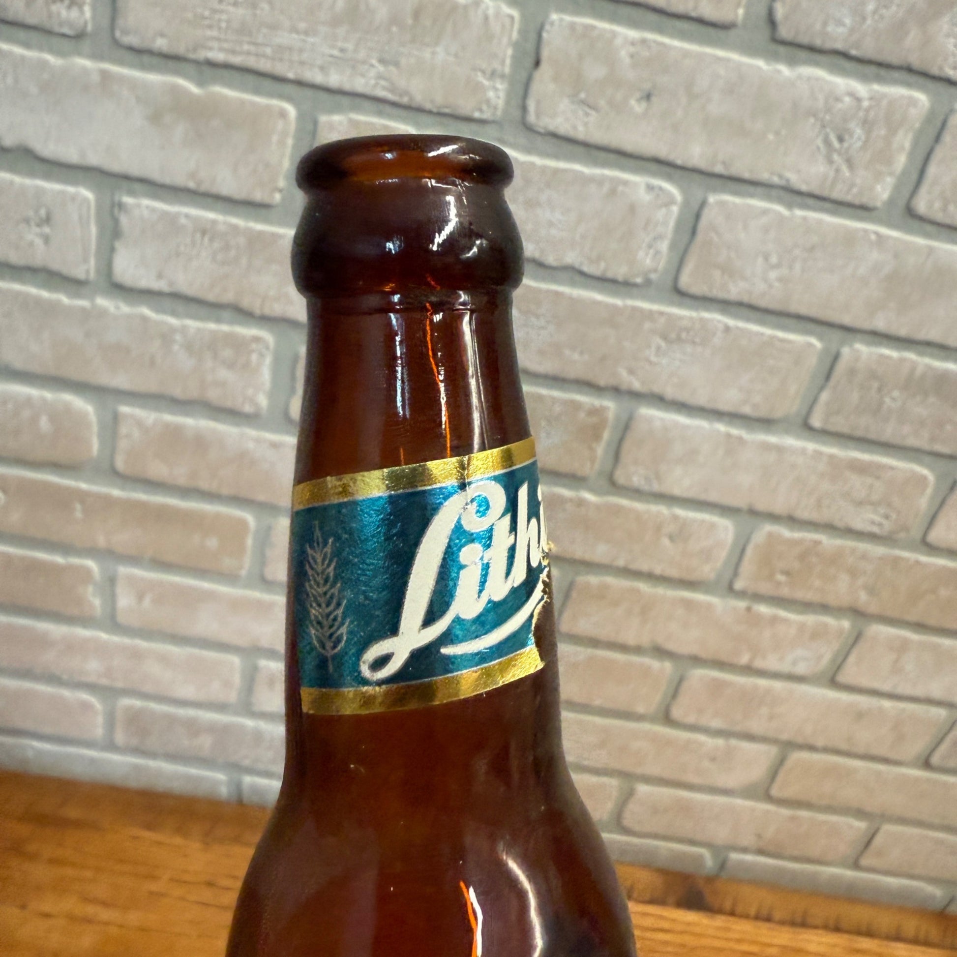 Vintage 1966 West Bend Lithia Paper Label 7oz Light Beer Bottle Wisconsin Wis