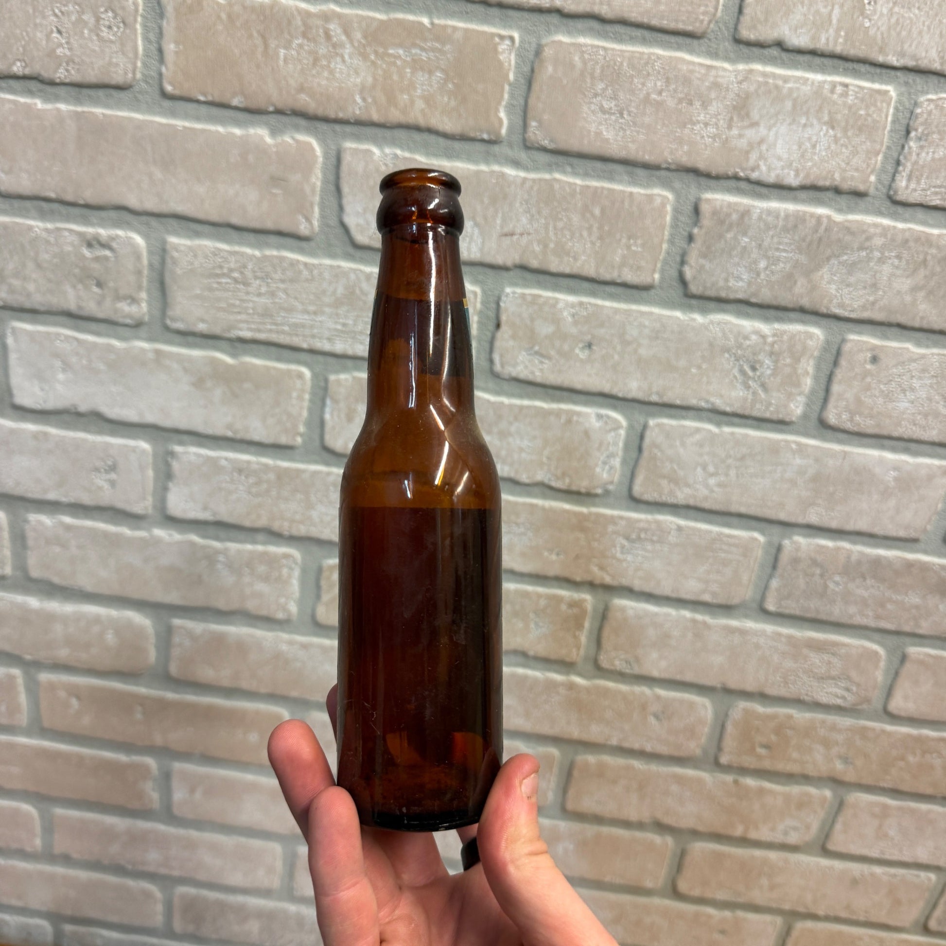 Vintage 1966 West Bend Lithia Paper Label 7oz Light Beer Bottle Wisconsin Wis