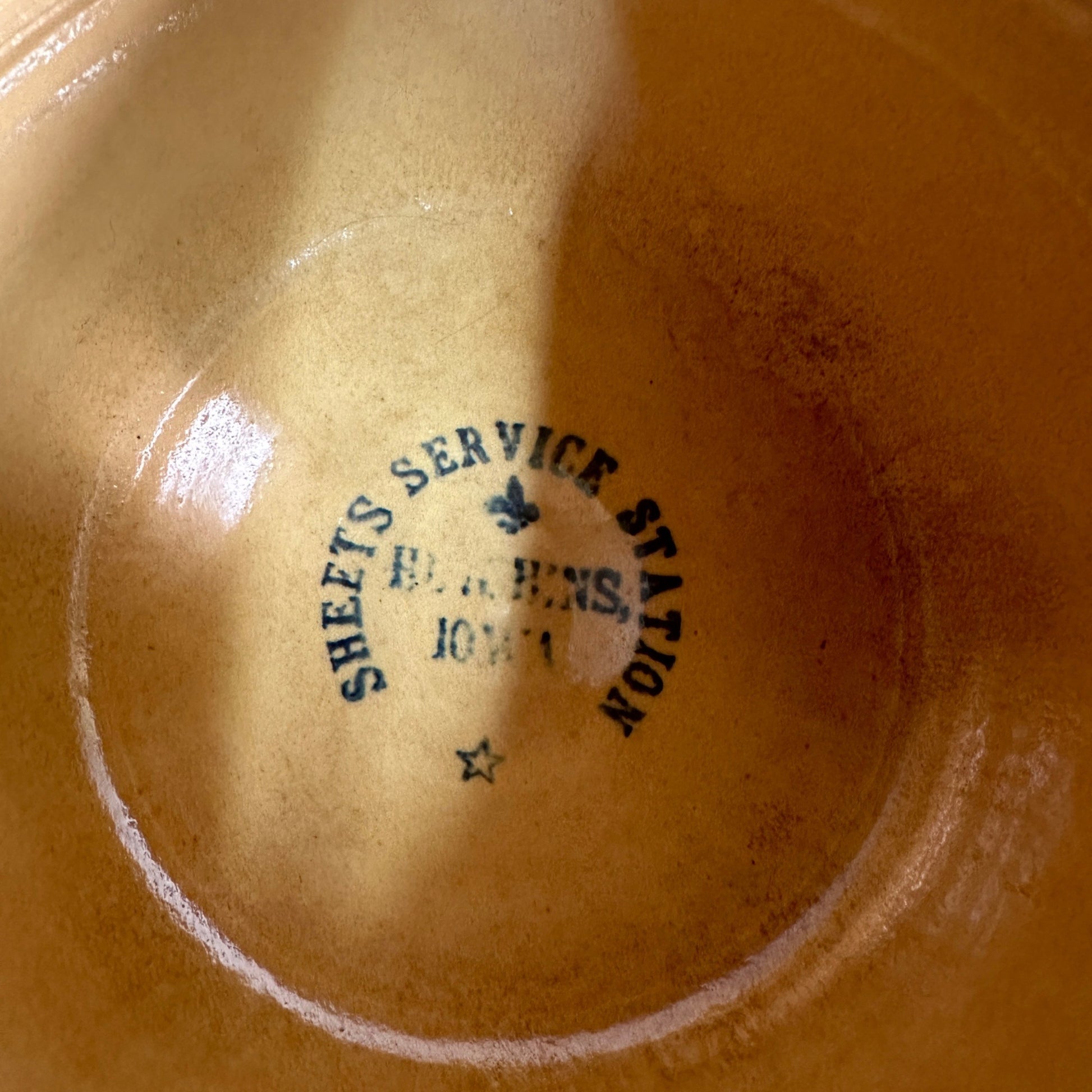 RED WING SAFFRON BEAN POT ADVERTISING SHEETS SERVICE STATION HUTCHINS IOWA