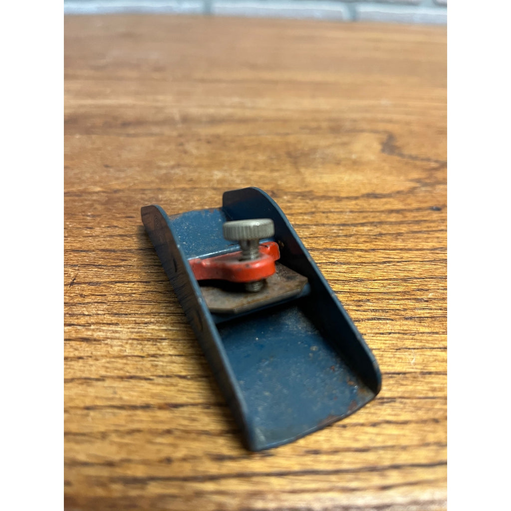 Vintage Stanley Small No. 101 Model Makers Thumb Plane