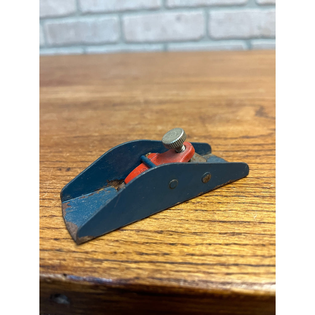 Vintage Stanley Small No. 101 Model Makers Thumb Plane