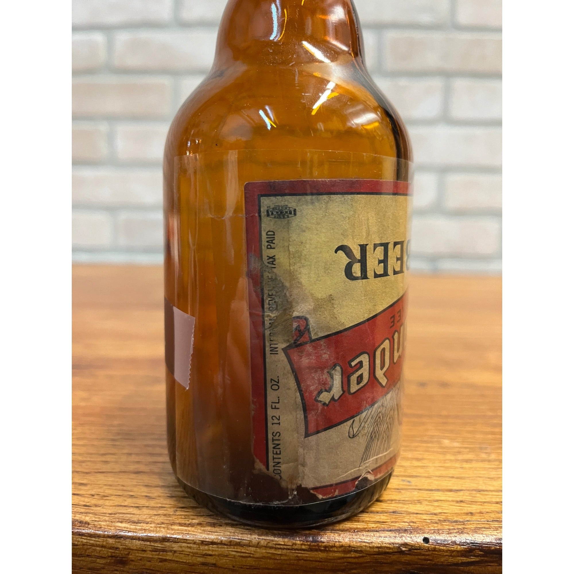 Vintage Commander Beer Capitol Brewing Co IRTP Paper Label Bottle Milwaukee 12oz