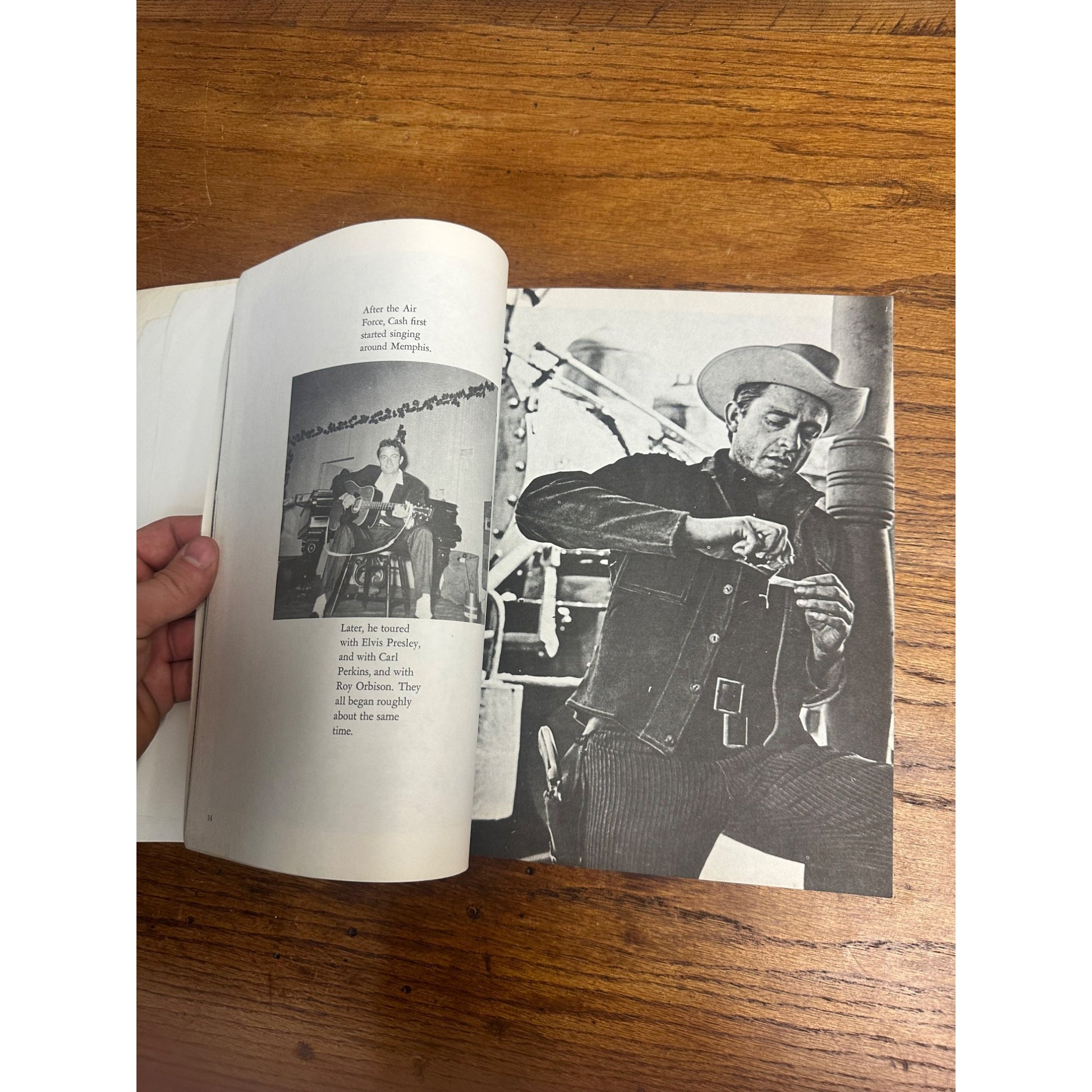 SONGS OF JOHNNY CASH 1970 First Edition Sheet Music Song Book w/History Photos