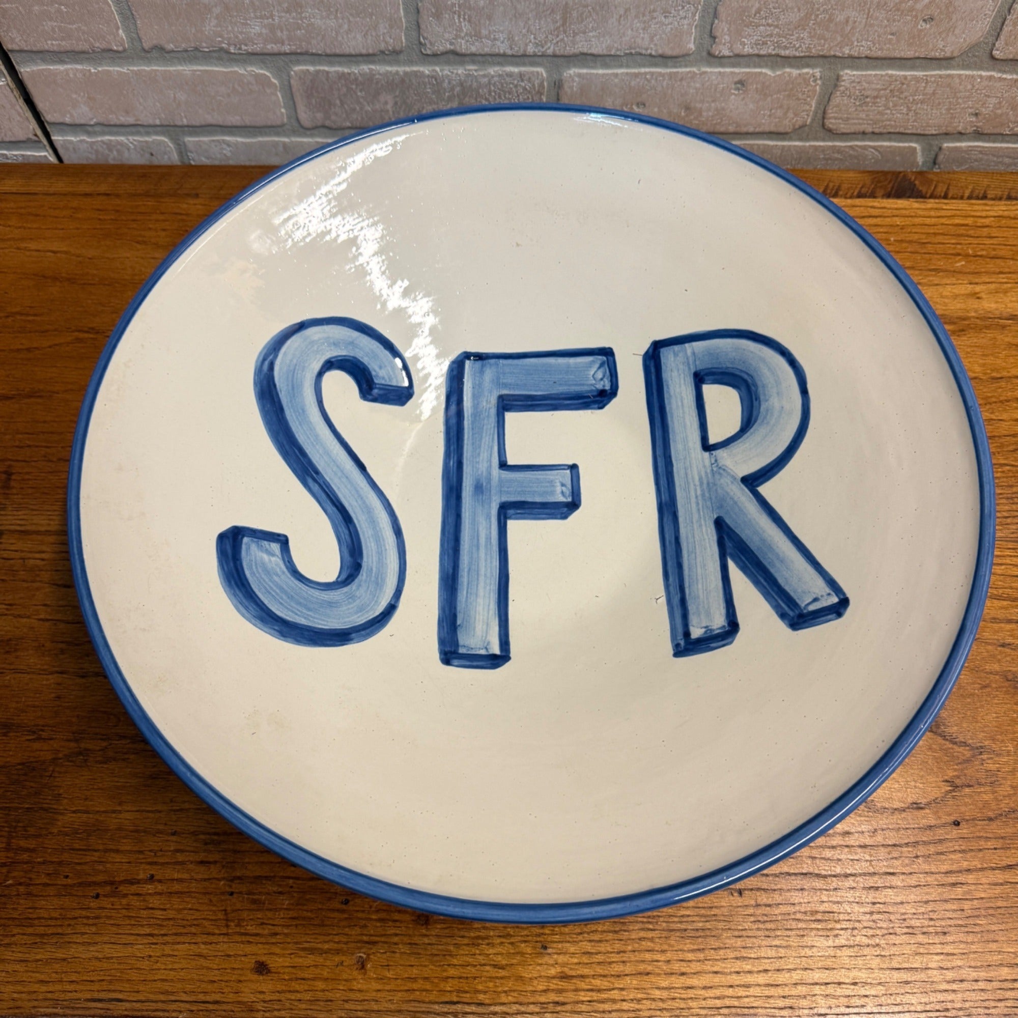 RARE Vintage Large MA Hadley Wash Fruit Bowl + Stand Centerpiece "SFR" Pottery