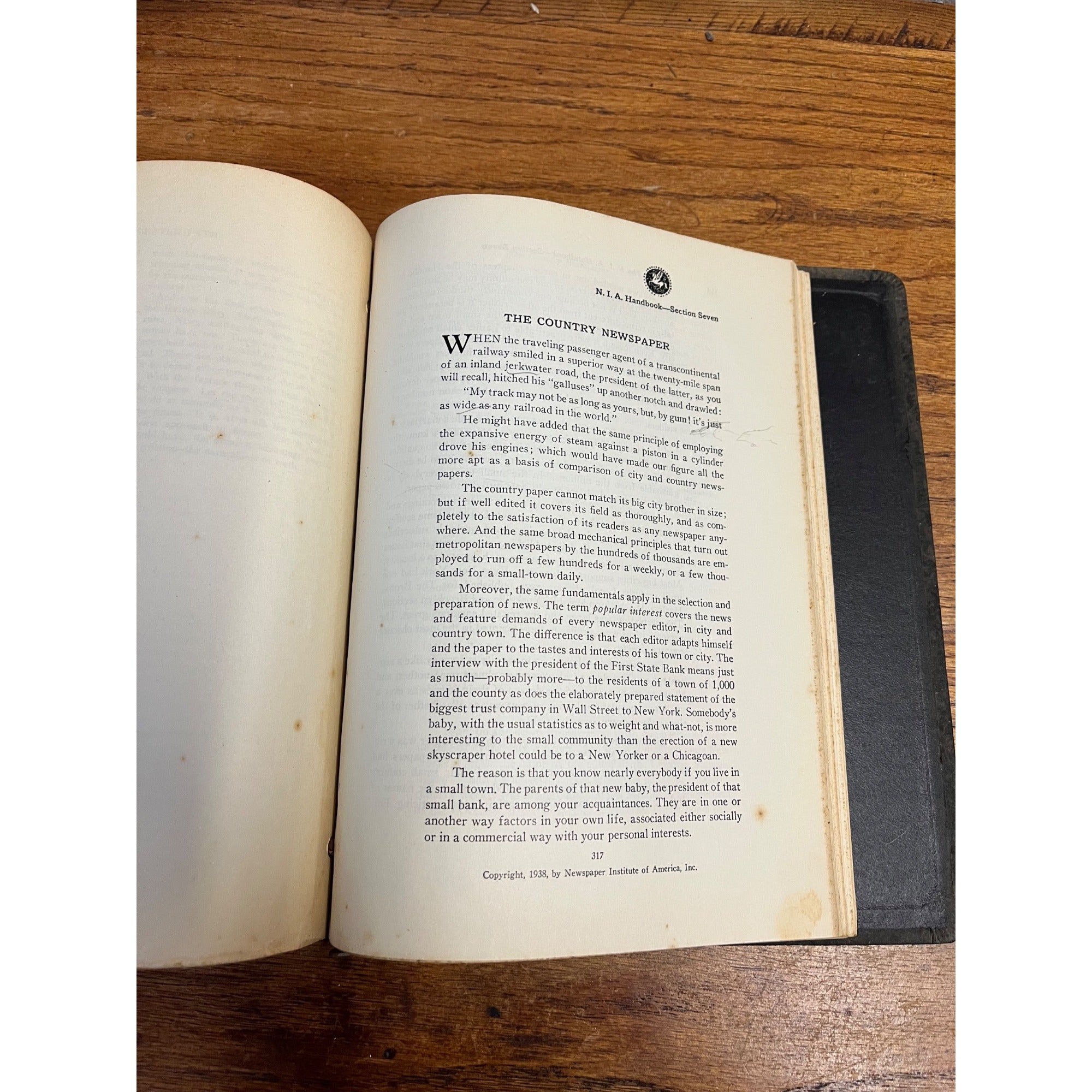 Vintage Newspaper Institute of America Handbook for Writers 1937 Dotson