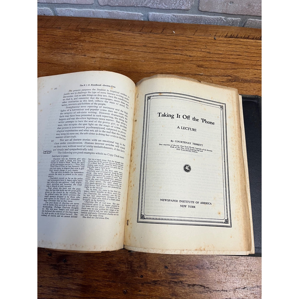 Vintage Newspaper Institute of America Handbook for Writers 1937 Dotson