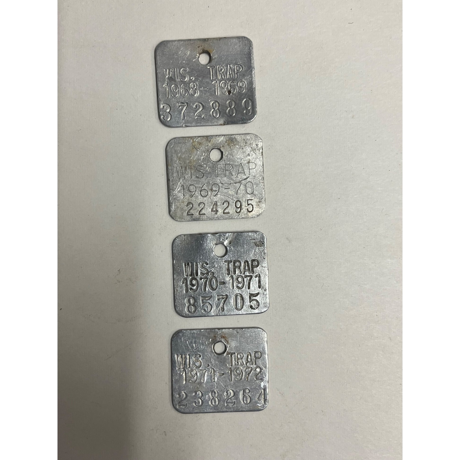 Vintage 1968 - 1972 Wisconsin Trap Tags Trapping Hunting License Lot (4)