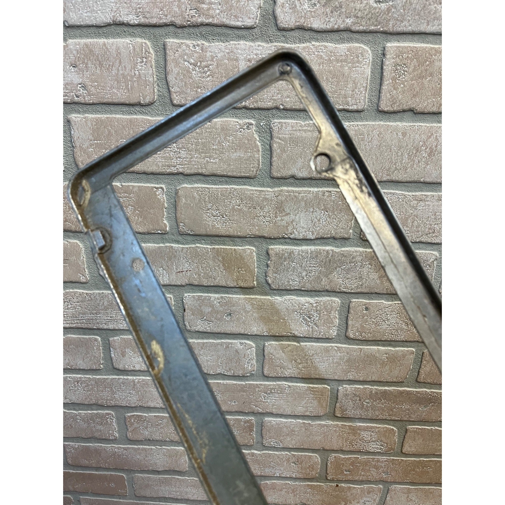 Vintage Laurel Motors Westmont IL Mercedes-Benz BMW Metal License Plate Frame