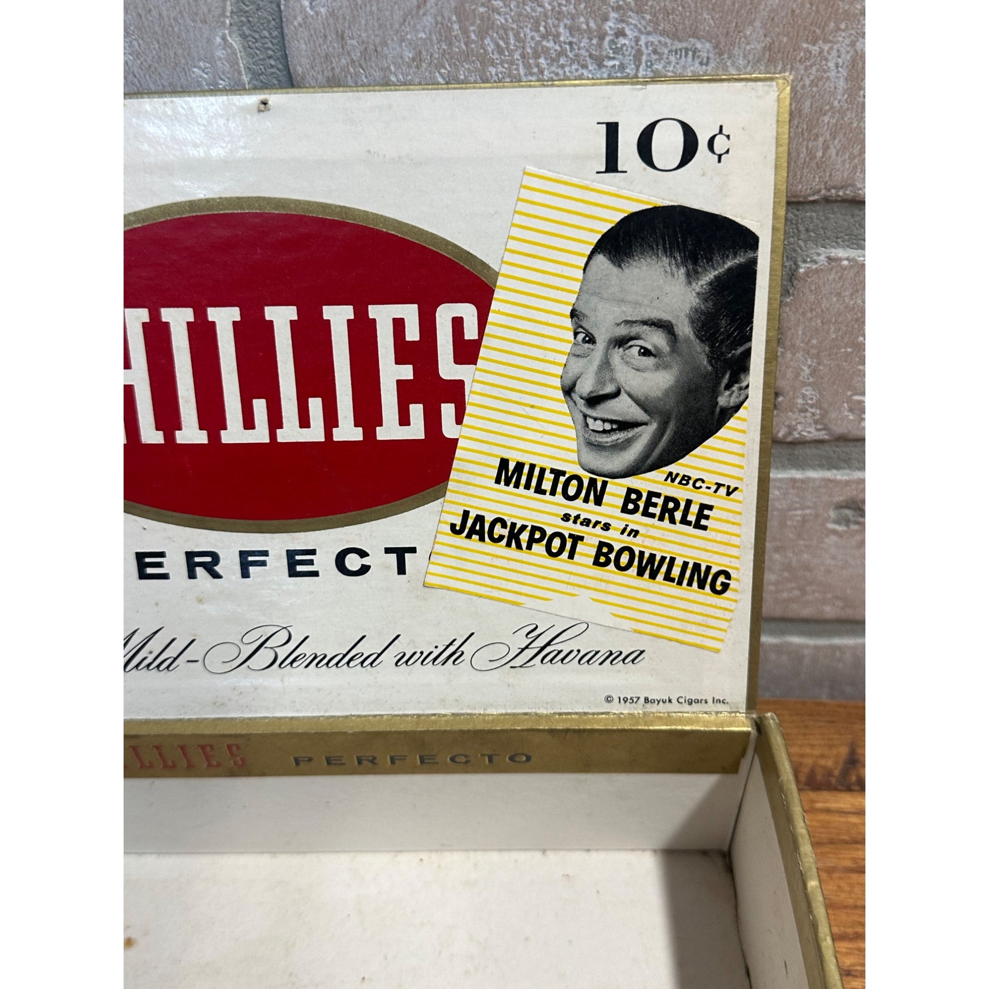 Vintage 1957 Phillies Perfector Cigar Box Milton Berle NBC TV Star Bayuk Co.