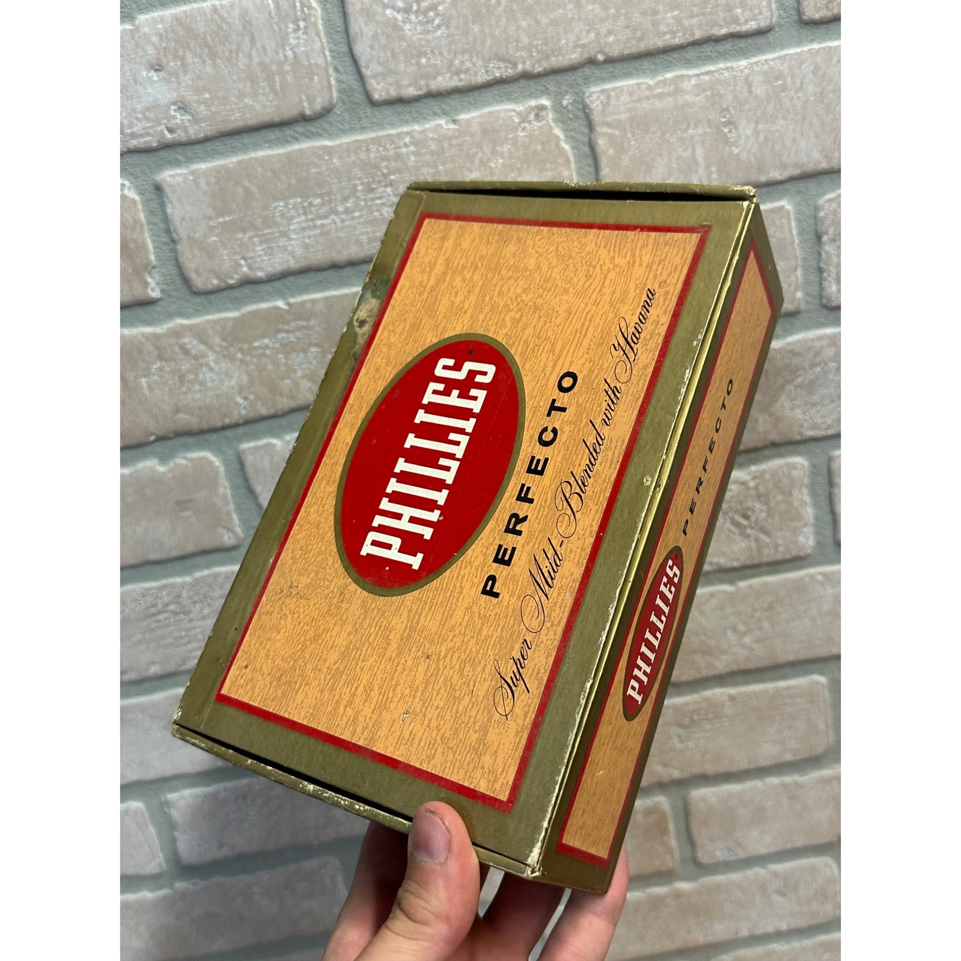 Vintage 1957 Phillies Perfector Cigar Box Milton Berle NBC TV Star Bayuk Co.
