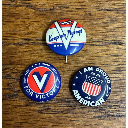 Vintage WWII US Army Homefront V for Victory Keep em Flying Patriotic Pins Buttons