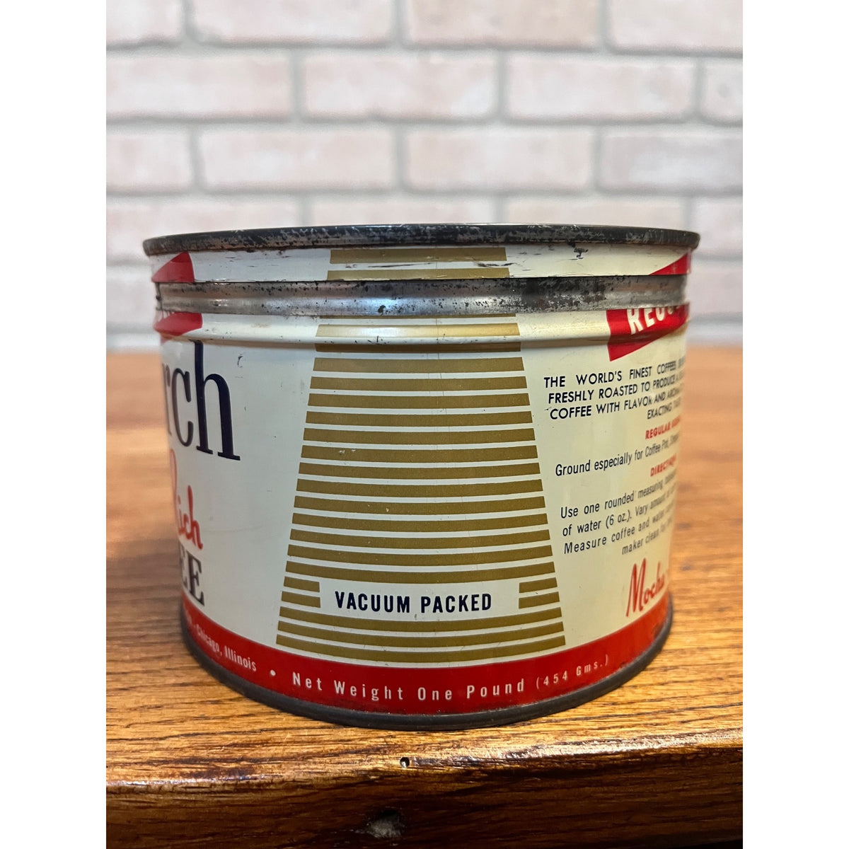 Vintage  Monarch Mocha-Rich 1 LB Key Wind Coffee Tin Can Lion Chicago IL