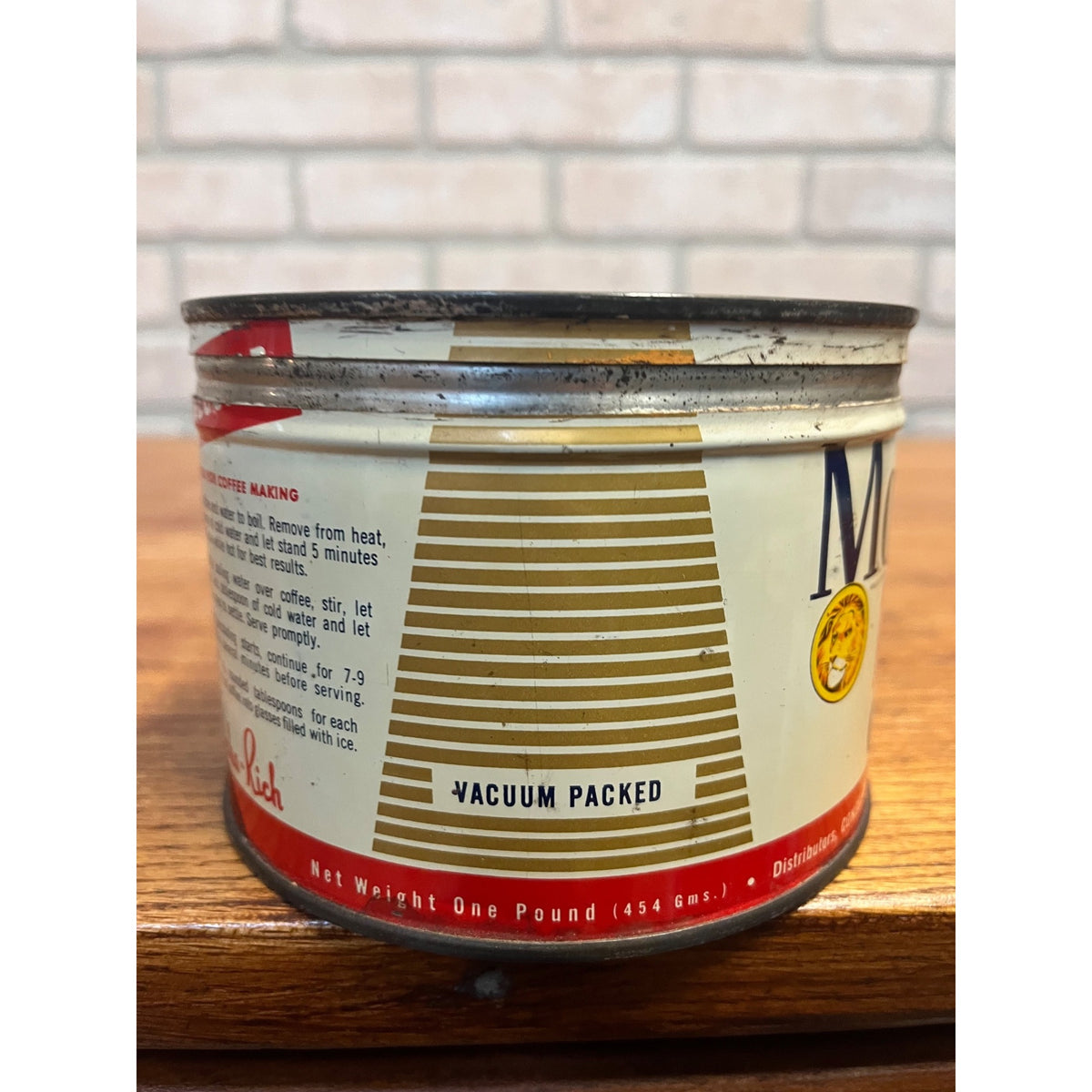 Vintage  Monarch Mocha-Rich 1 LB Key Wind Coffee Tin Can Lion Chicago IL