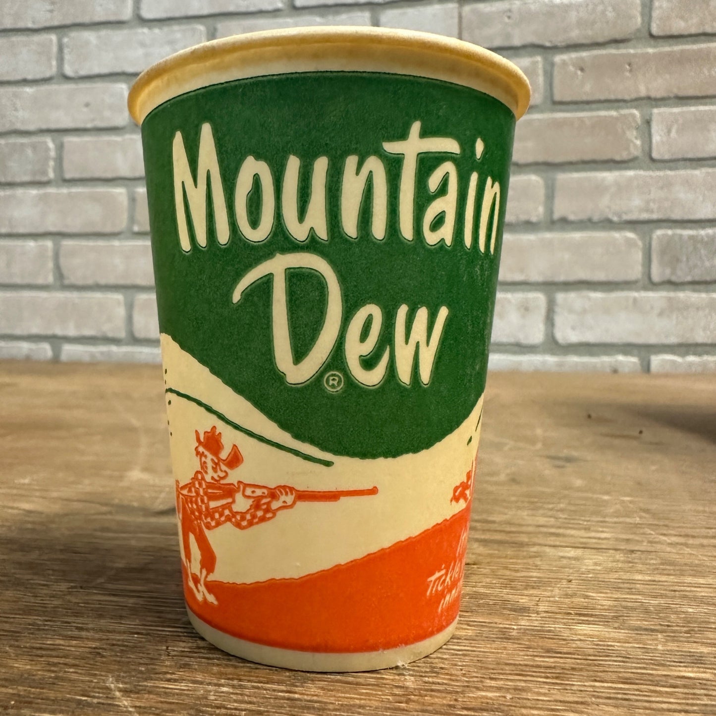 Vintage 1960s Mountain Dew Hillbilly Soda Paper Wax Cup Promotional 7oz