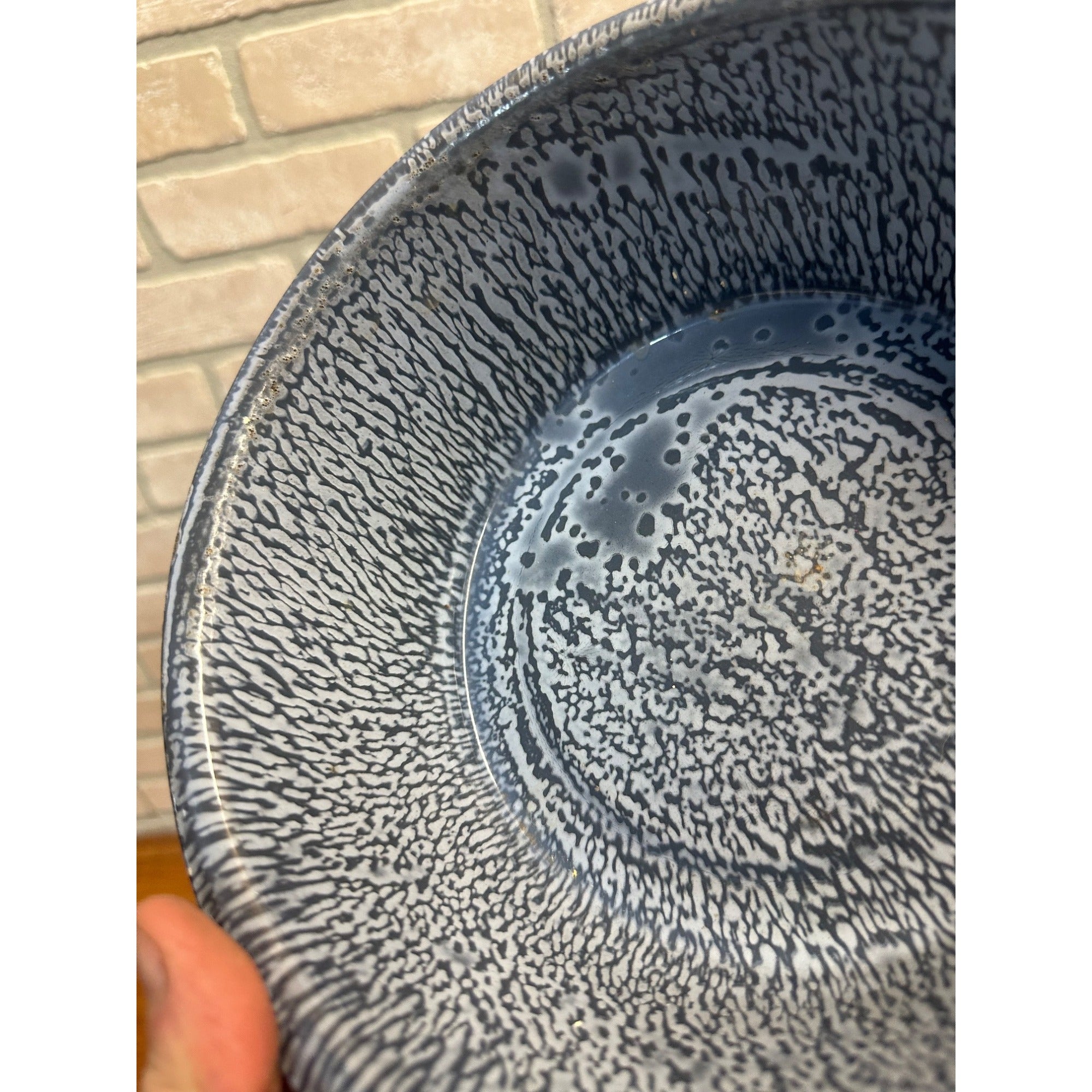 Vintage Graniteware 9" x 2.75" Gray Basin Bowl Primitive Farmhouse Decor