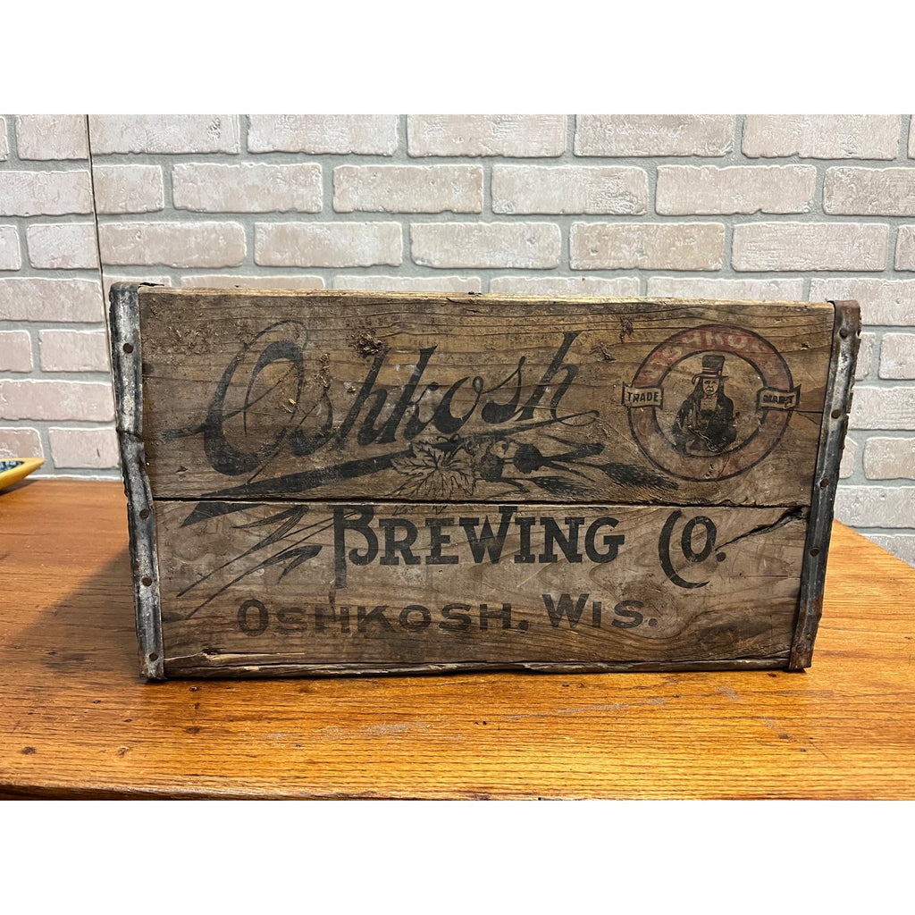 Pre-Prohibition Vintage Oshkosh Brewing Co. Chief Oshkosh Wood Beer Crate Box