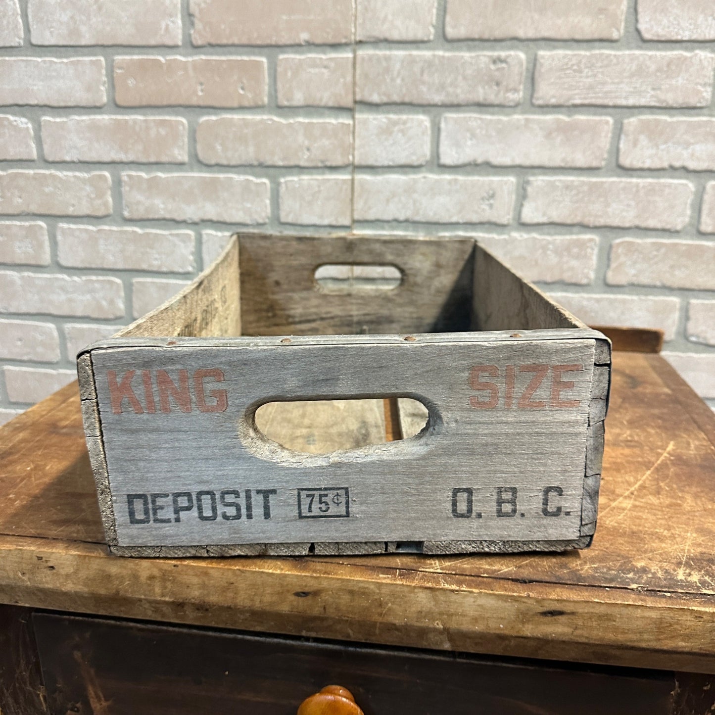 Vintage Clicquot Club King Size Soda Carrier Crate Box Bottle