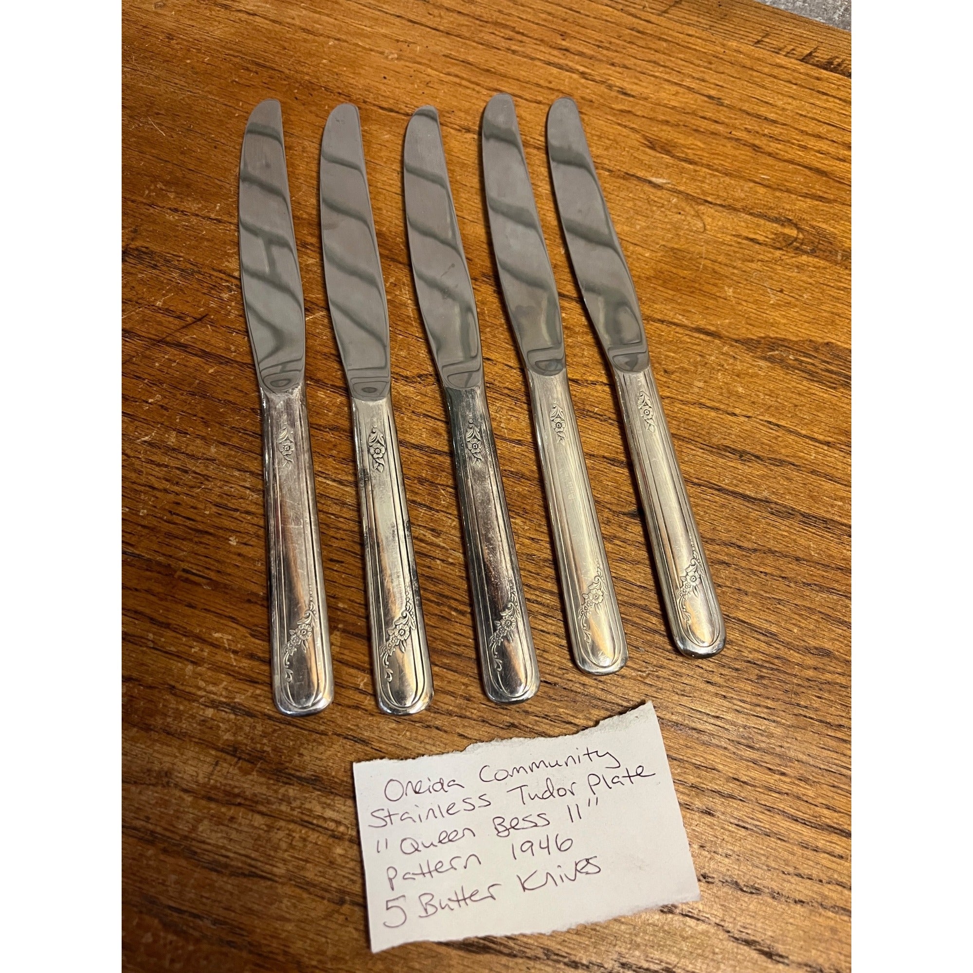 Vintage Oneida Community Stainless Tudor Plate "Queen Bess" Pattern Set of Five (5) Butter Knives
