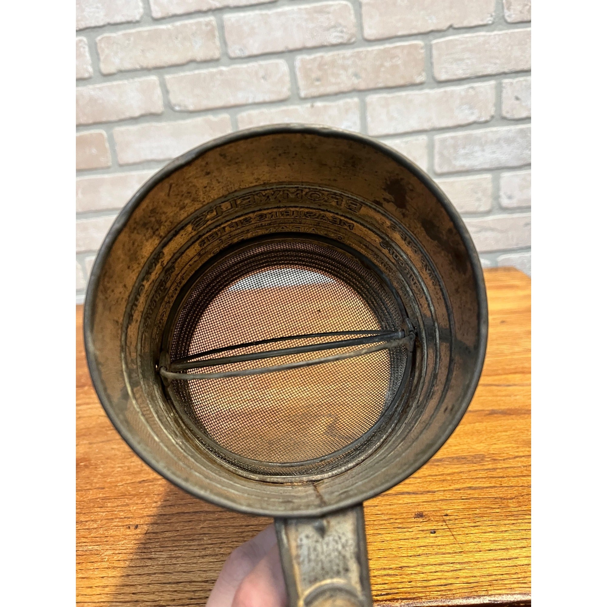 Vintage Tin Bromwell's Measuring Sifter Green Wooden Handle Primitive Kitchen or Farmhouse Decor