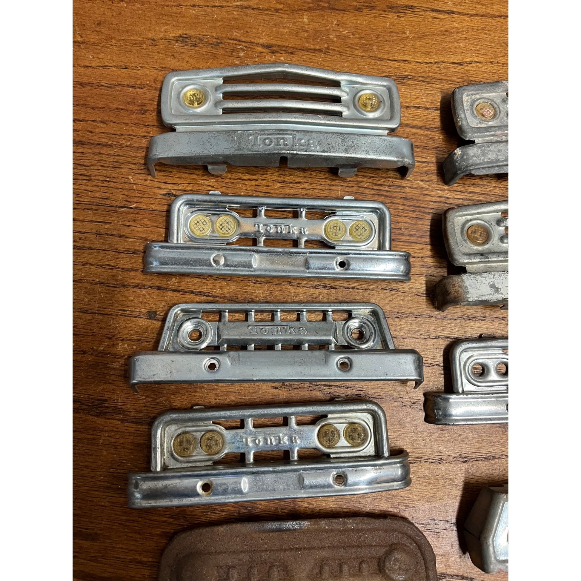 Vintage Original Tonka Front Grille Parts Headlights Truck Toys ++