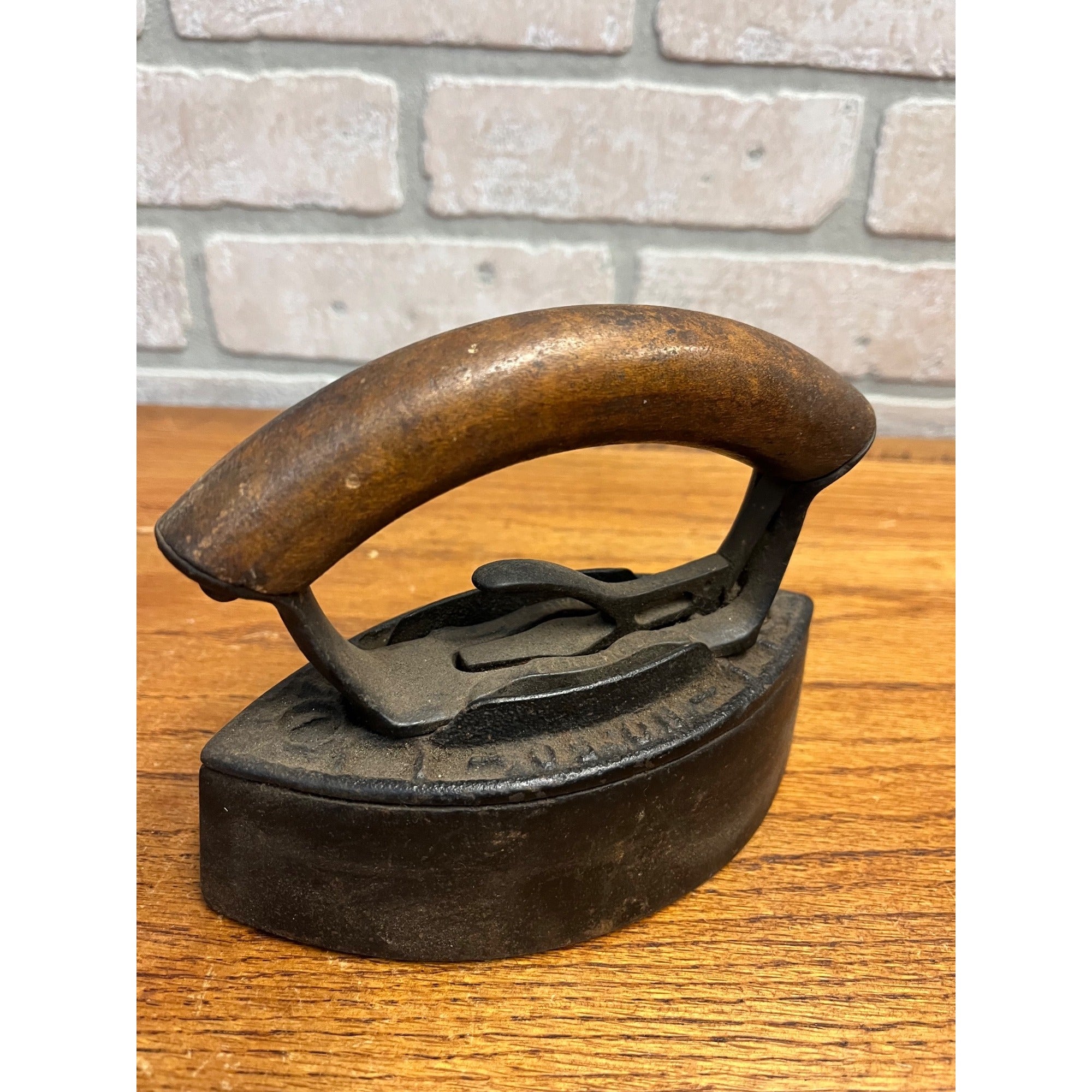 Antique Enterprise Sad Iron w/ Wood Handle Clothes Iron No. 50 Size 1