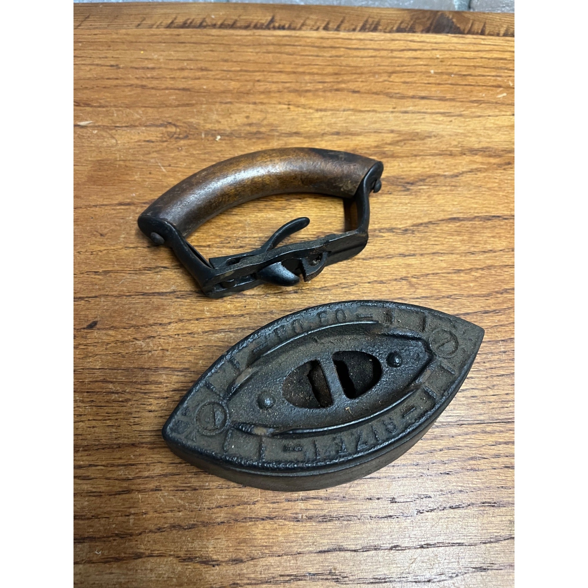 Antique Enterprise Sad Iron w/ Wood Handle Clothes Iron No. 50 Size 1
