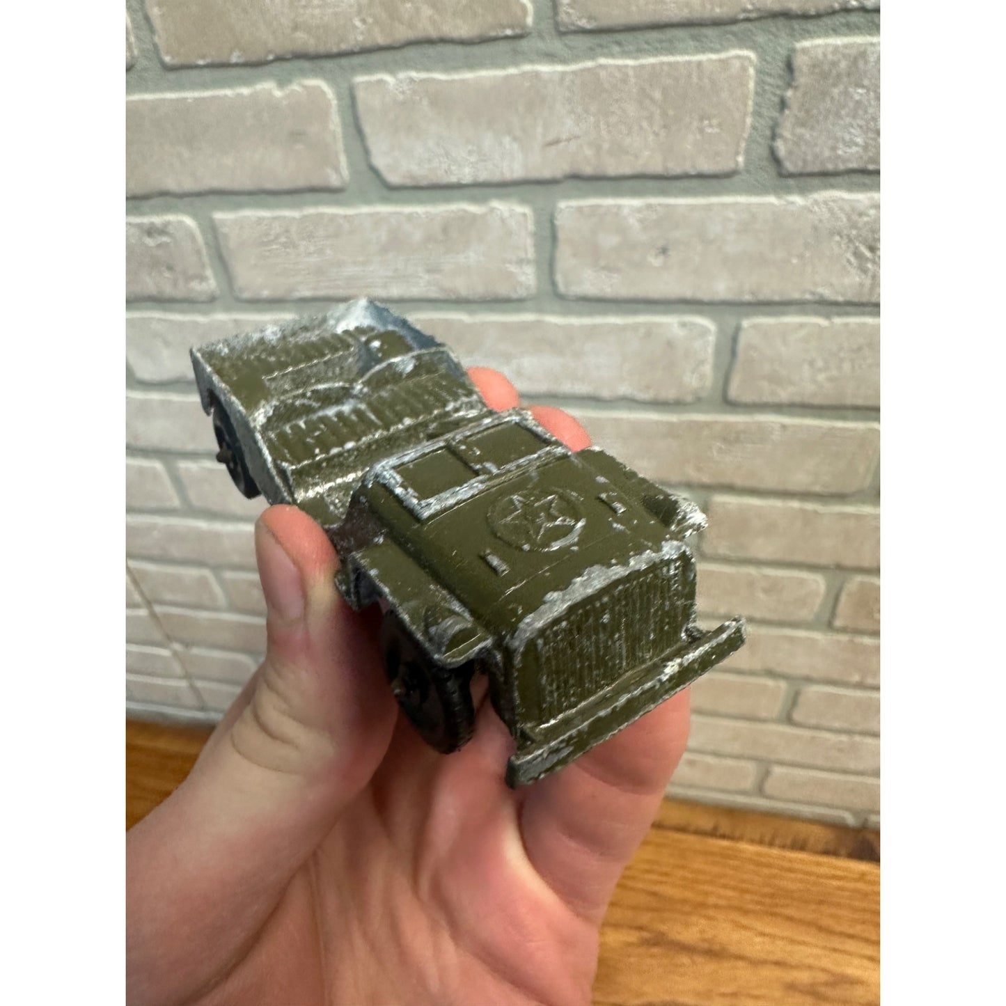 Vintage Tootsietoy Diecast Metal 4" US Army Green Military Jeep