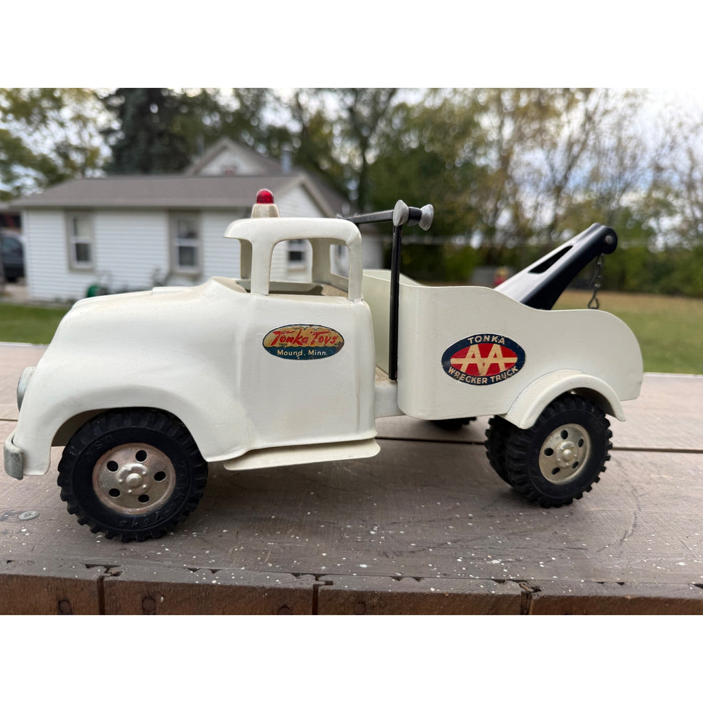 Vintage 1950s Tonka AA Wrecker Tow Truck Pressed Steel Toy