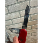 Victorinox Swiss Army Knife Officer Suisse Multi-Tool Red 3-1/2" - Excellent
