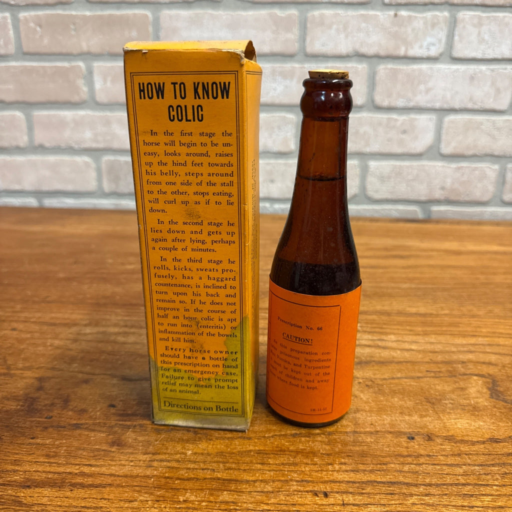 Vintage Dr. David Roberts Wind Colic Veterinarian Medicine w/ Box Waukesha Wis