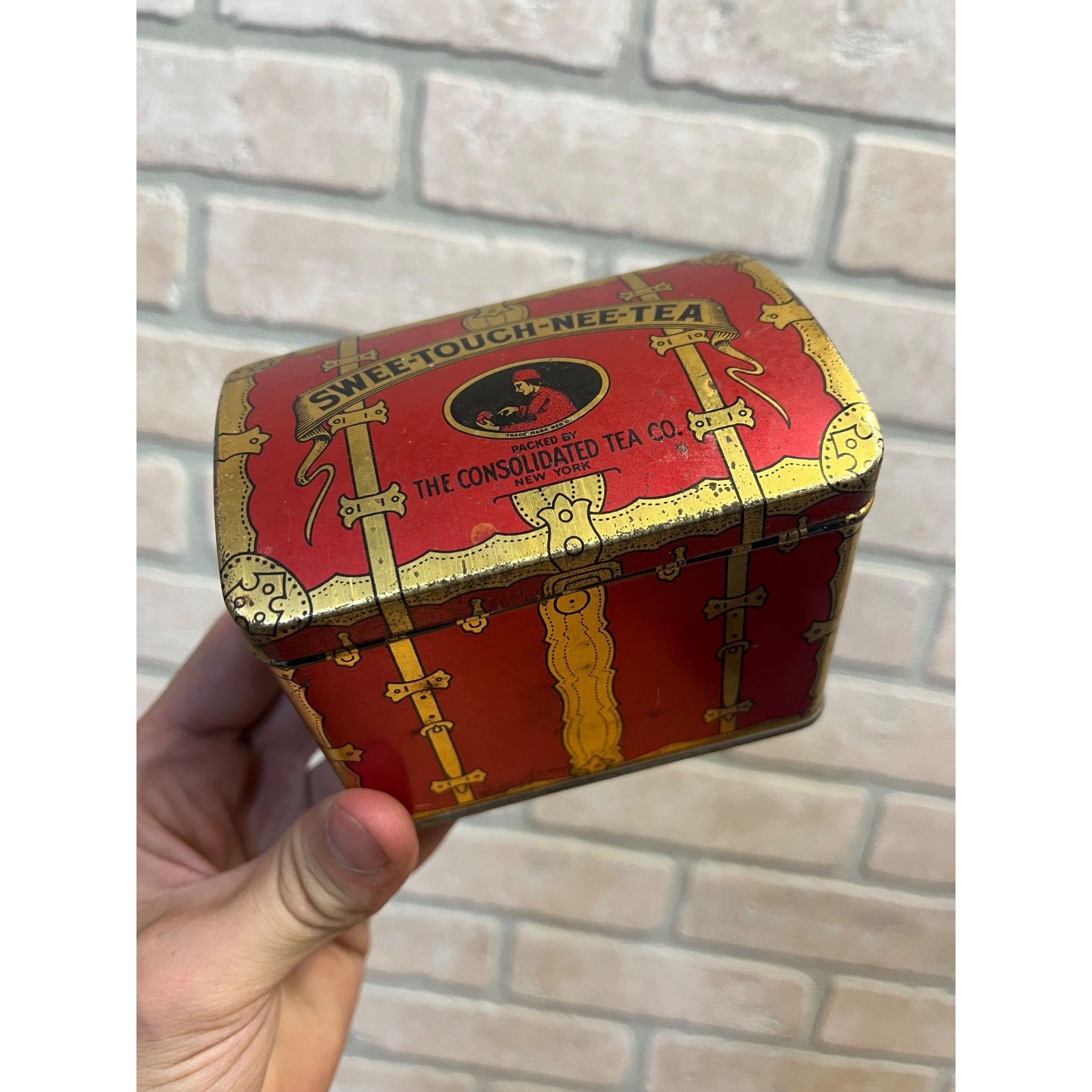 Vintage 1930s Sweet Touch Nee Tea Consolidated Co. Tin Treasure Chest Tin Litho Can Kitchen Decor