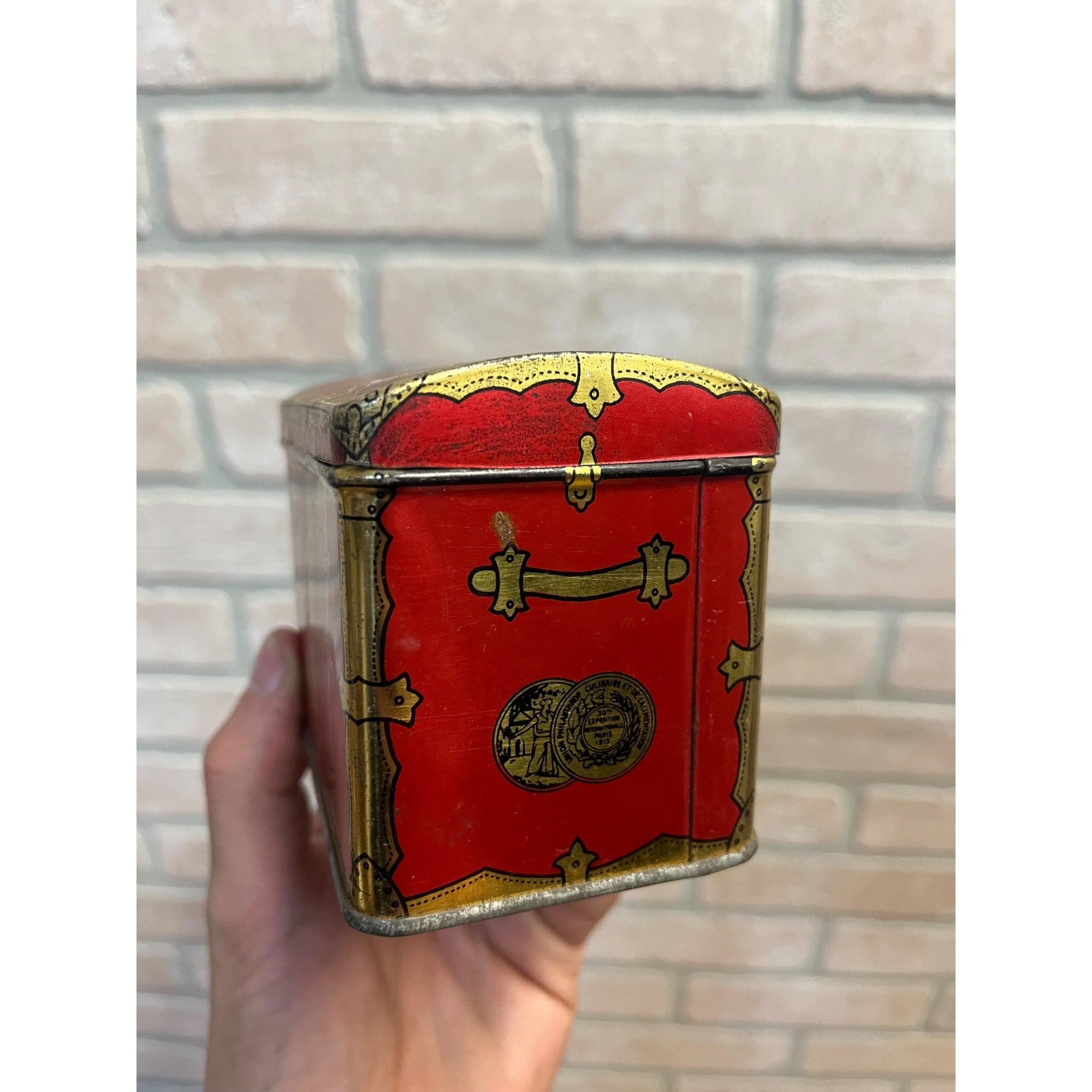 Vintage 1930s Sweet Touch Nee Tea Consolidated Co. Tin Treasure Chest Tin Litho Can Kitchen Decor